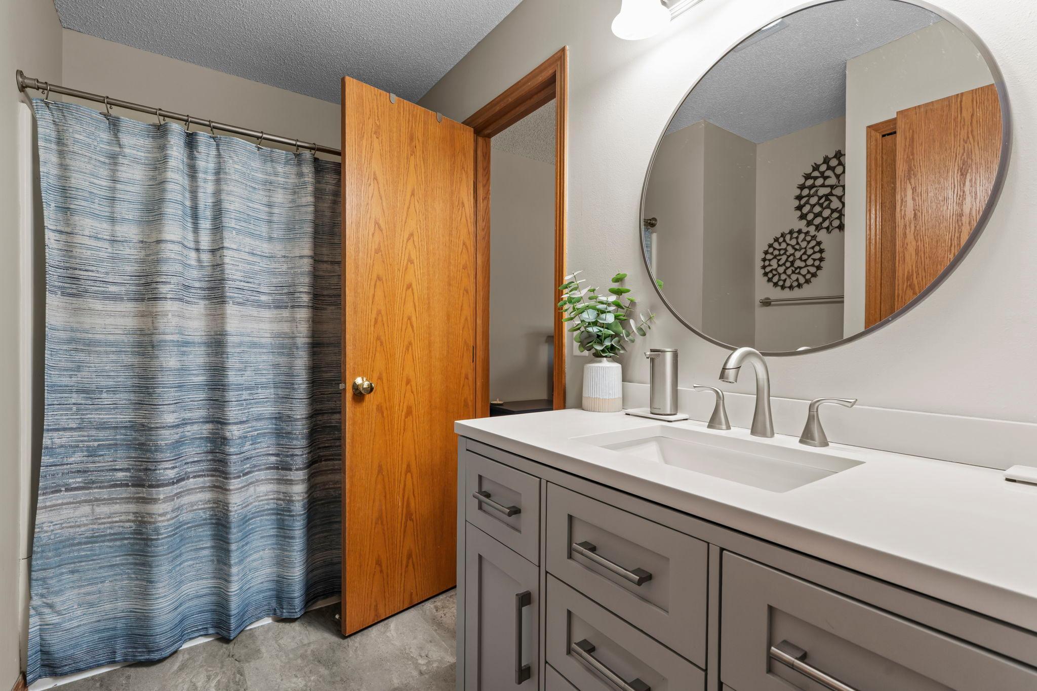 475 Leeward Trail