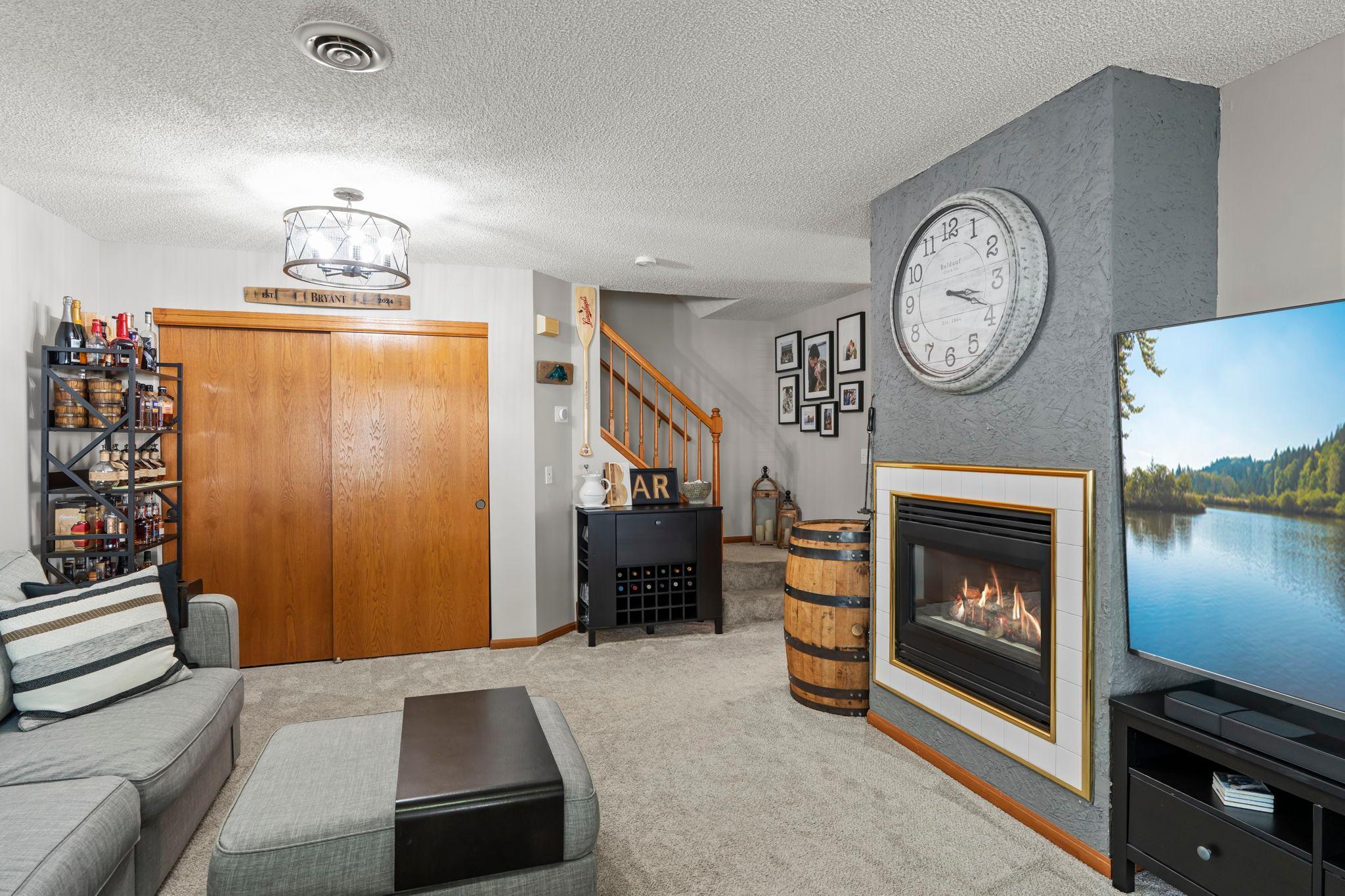 475 Leeward Trail