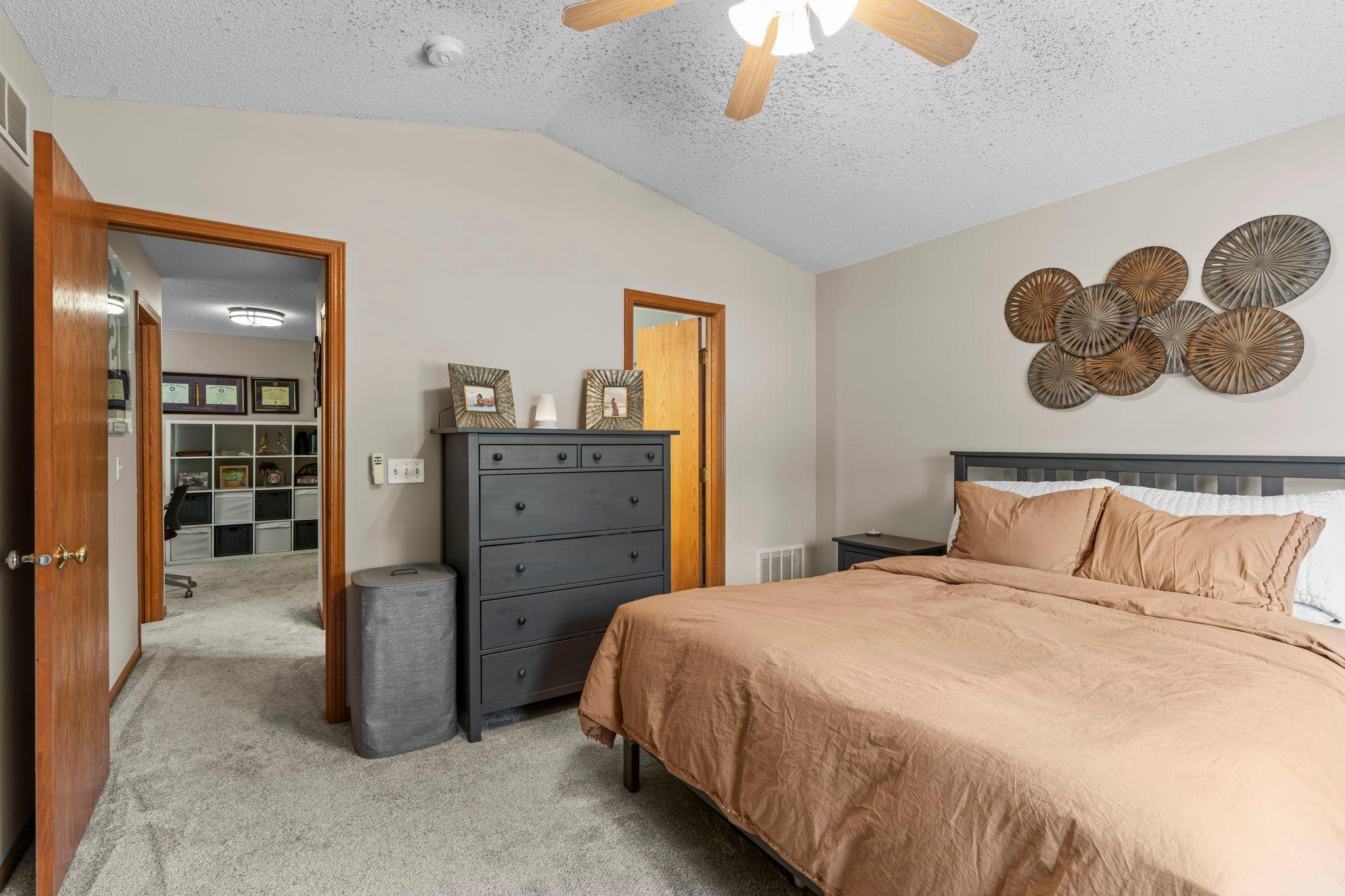 475 Leeward Trail