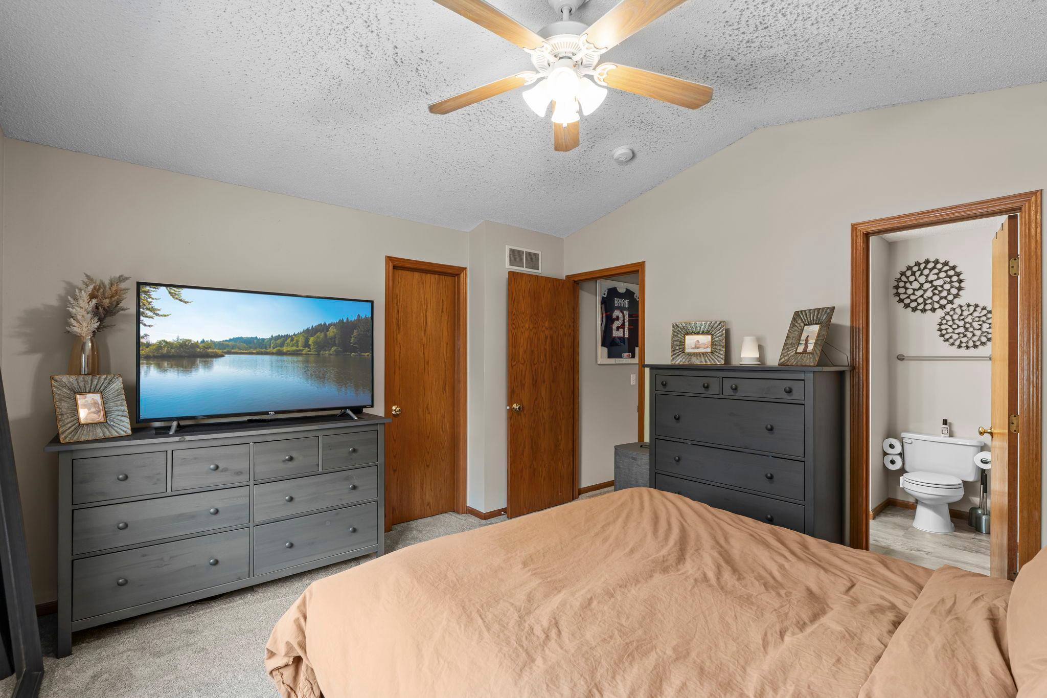 475 Leeward Trail