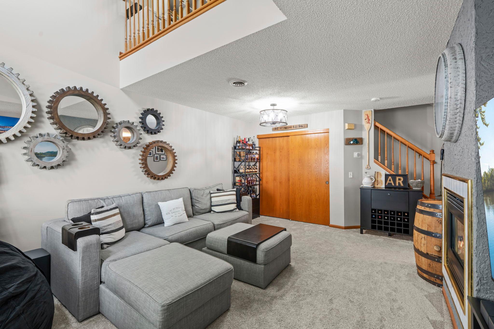 475 Leeward Trail