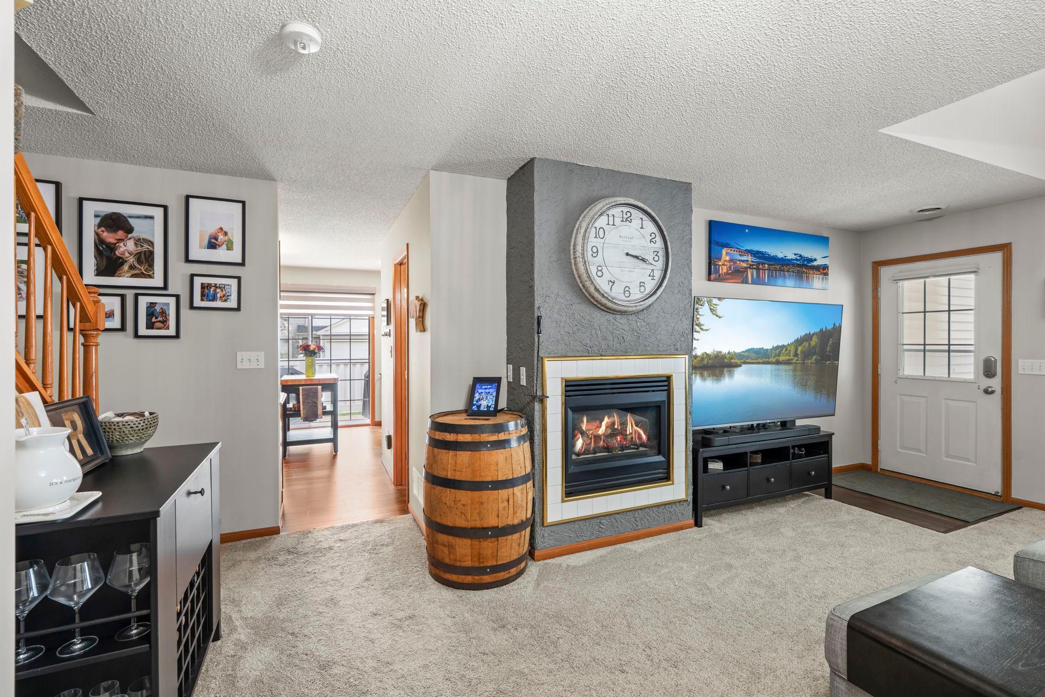 475 Leeward Trail