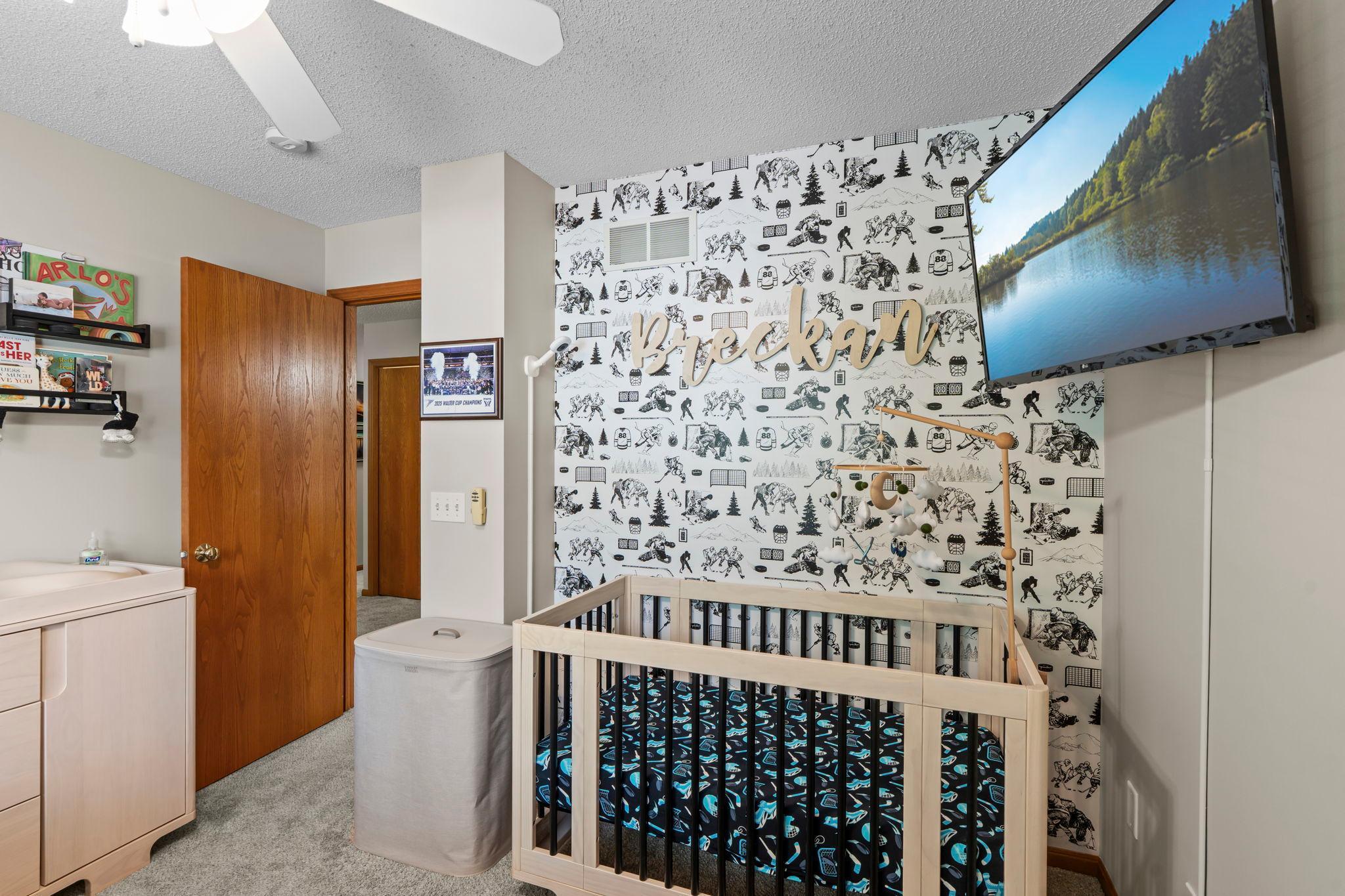 475 Leeward Trail