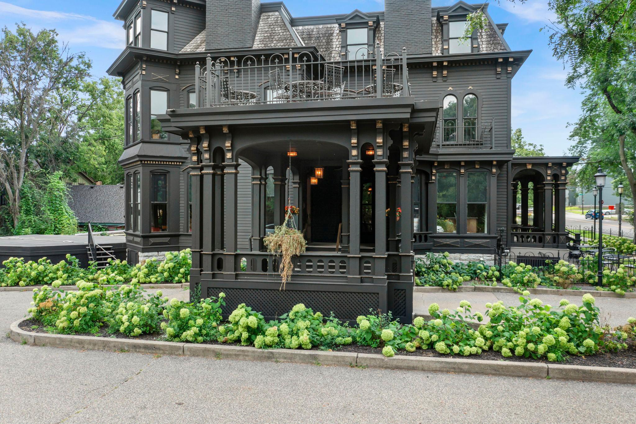 5 Irvine Park Unit: 5B