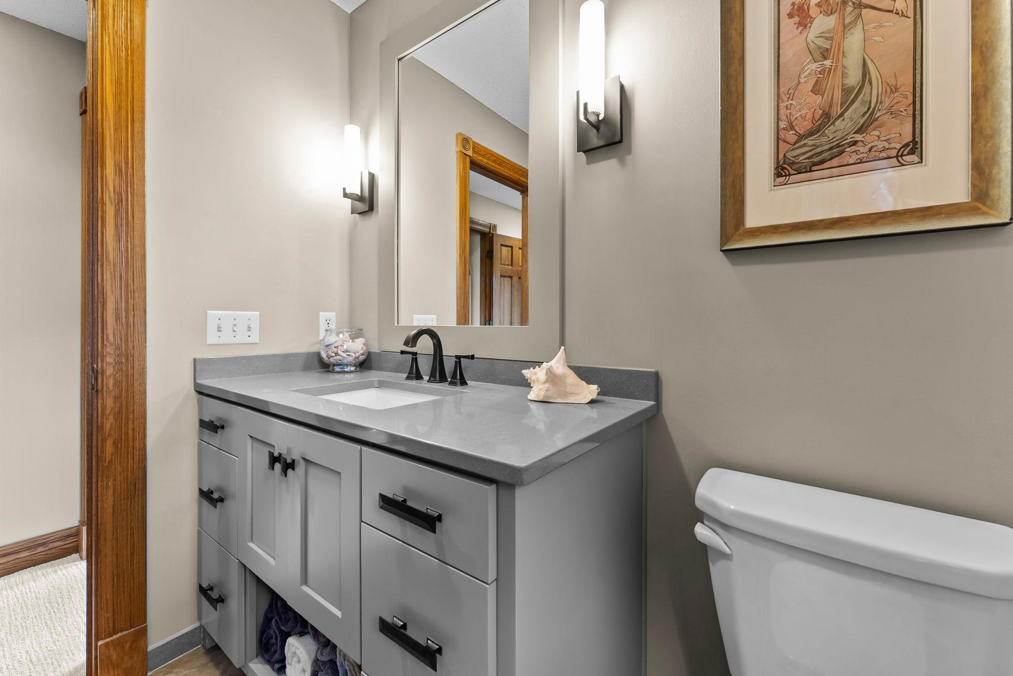 5 Irvine Park Unit: 5B