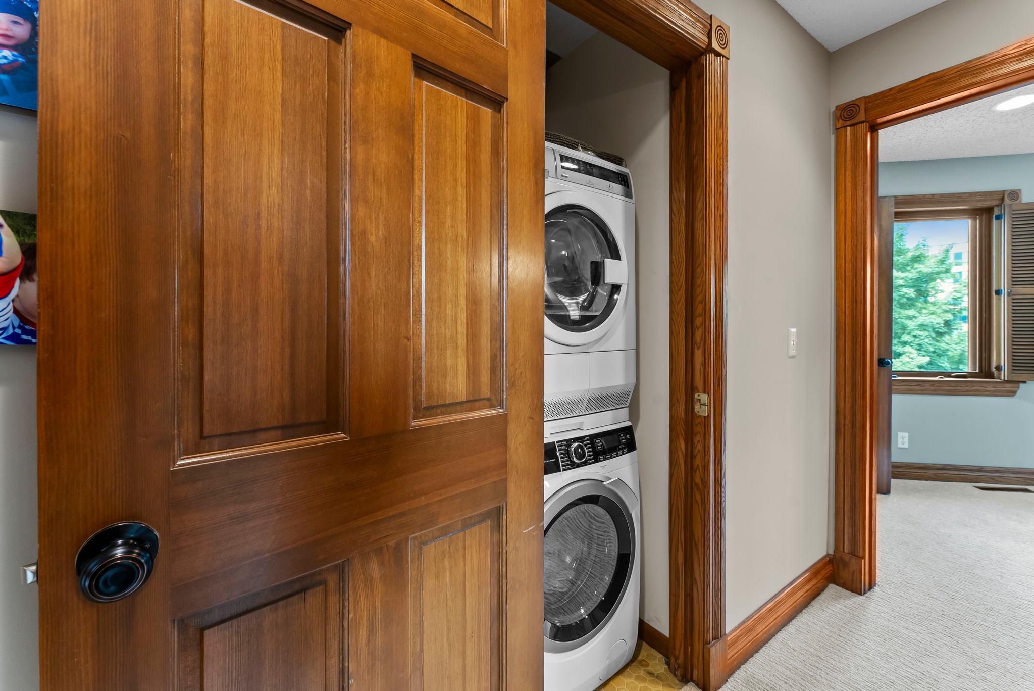 5 Irvine Park Unit: 5B