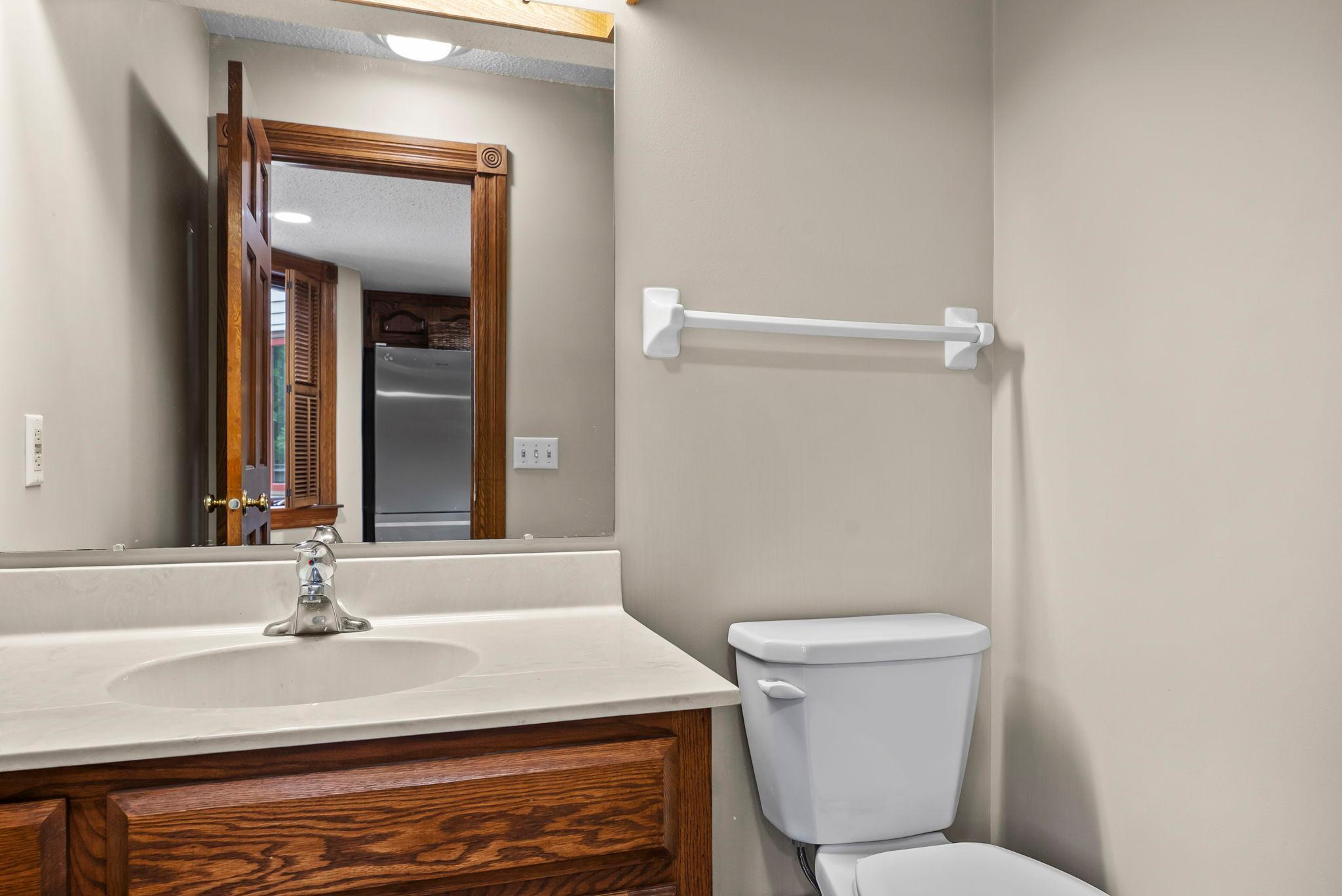 5 Irvine Park Unit: 5B