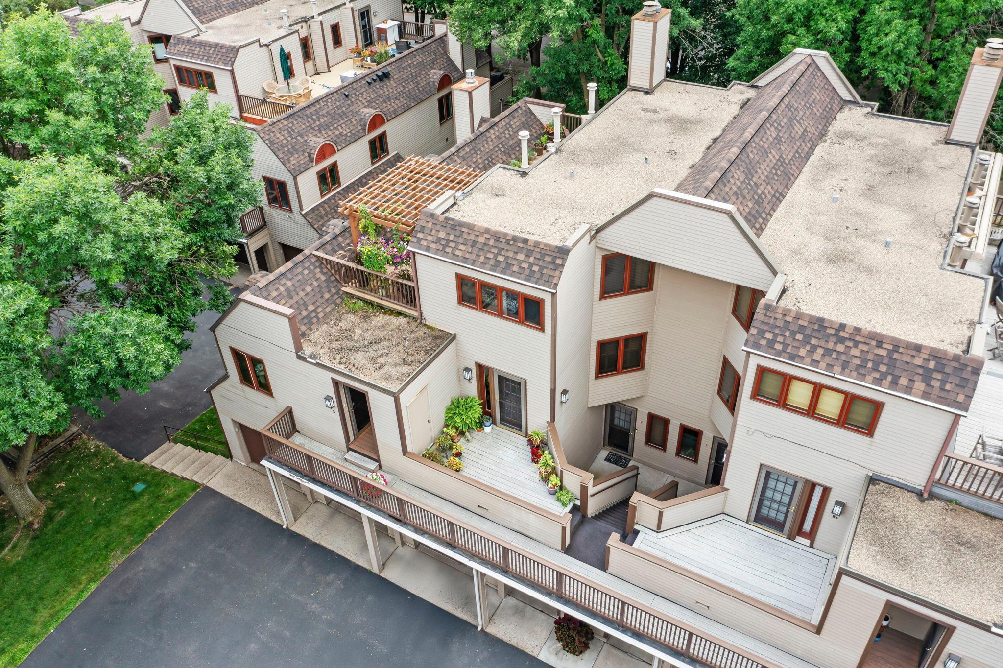 5 Irvine Park Unit: 5B