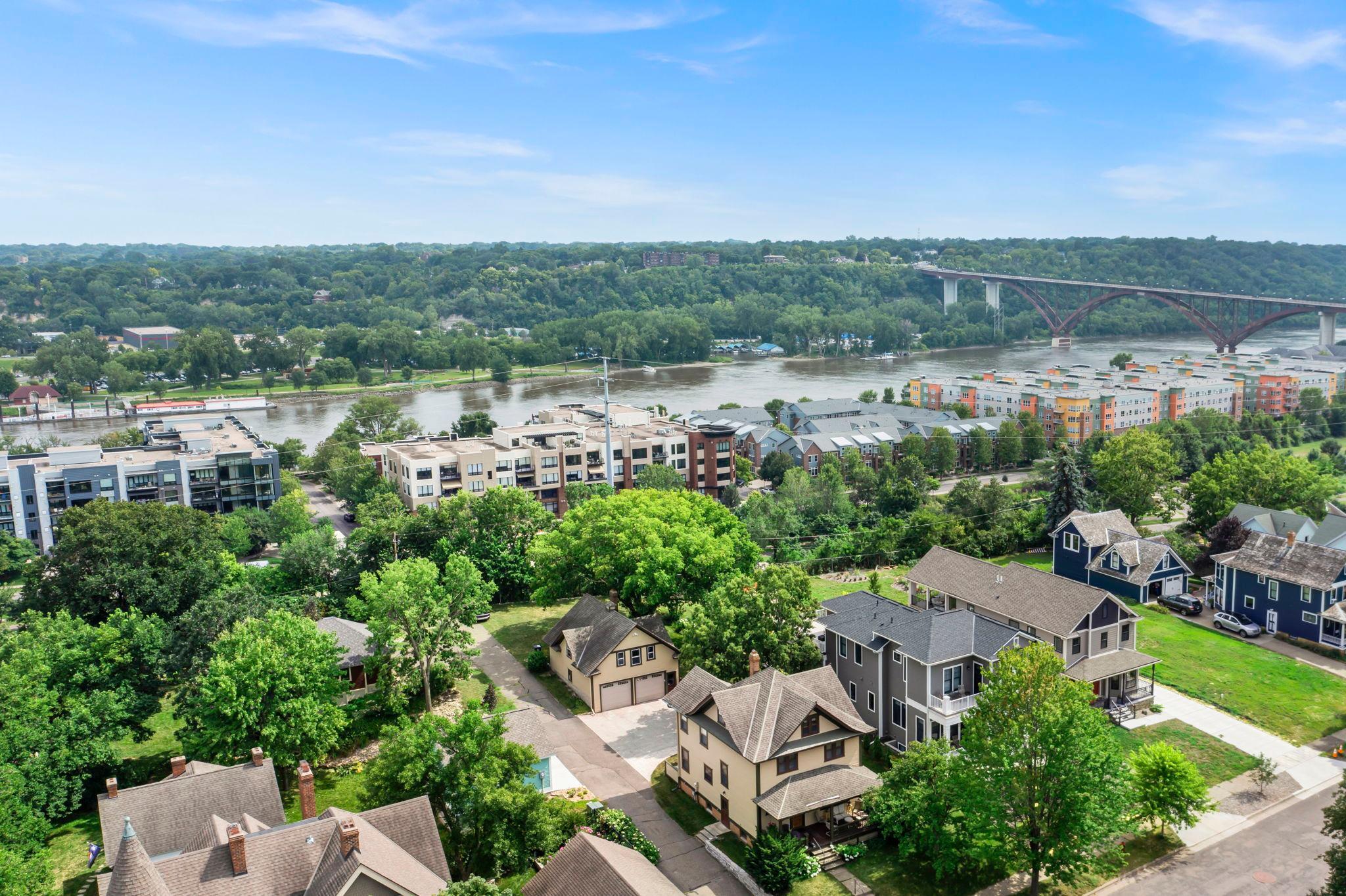 5 Irvine Park Unit: 5B