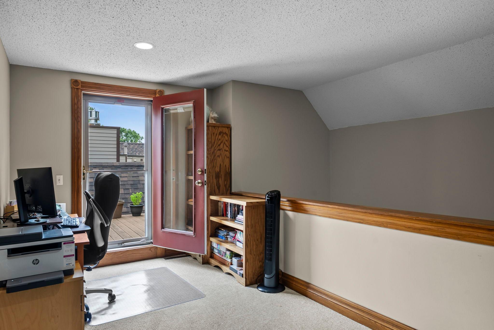 5 Irvine Park Unit: 5B