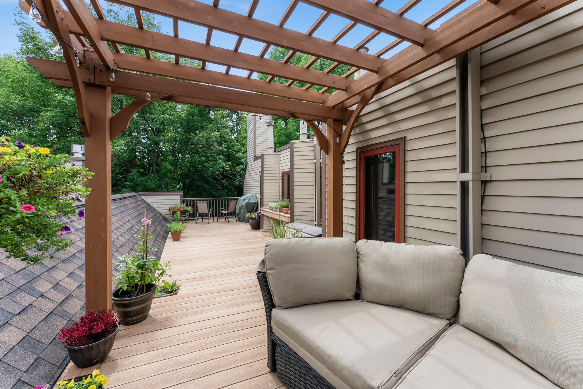 5 Irvine Park Unit: 5B