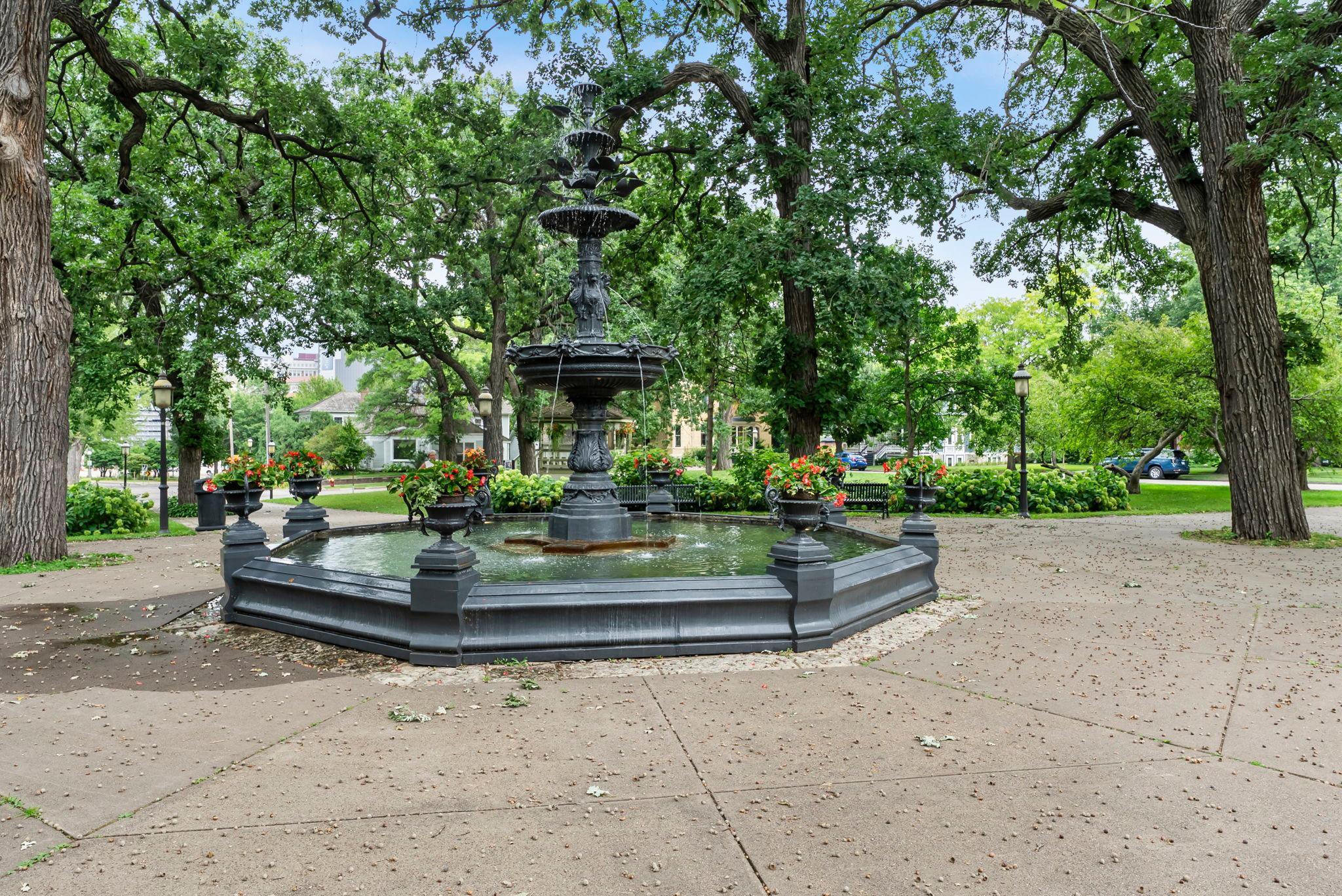 5 Irvine Park Unit: 5B