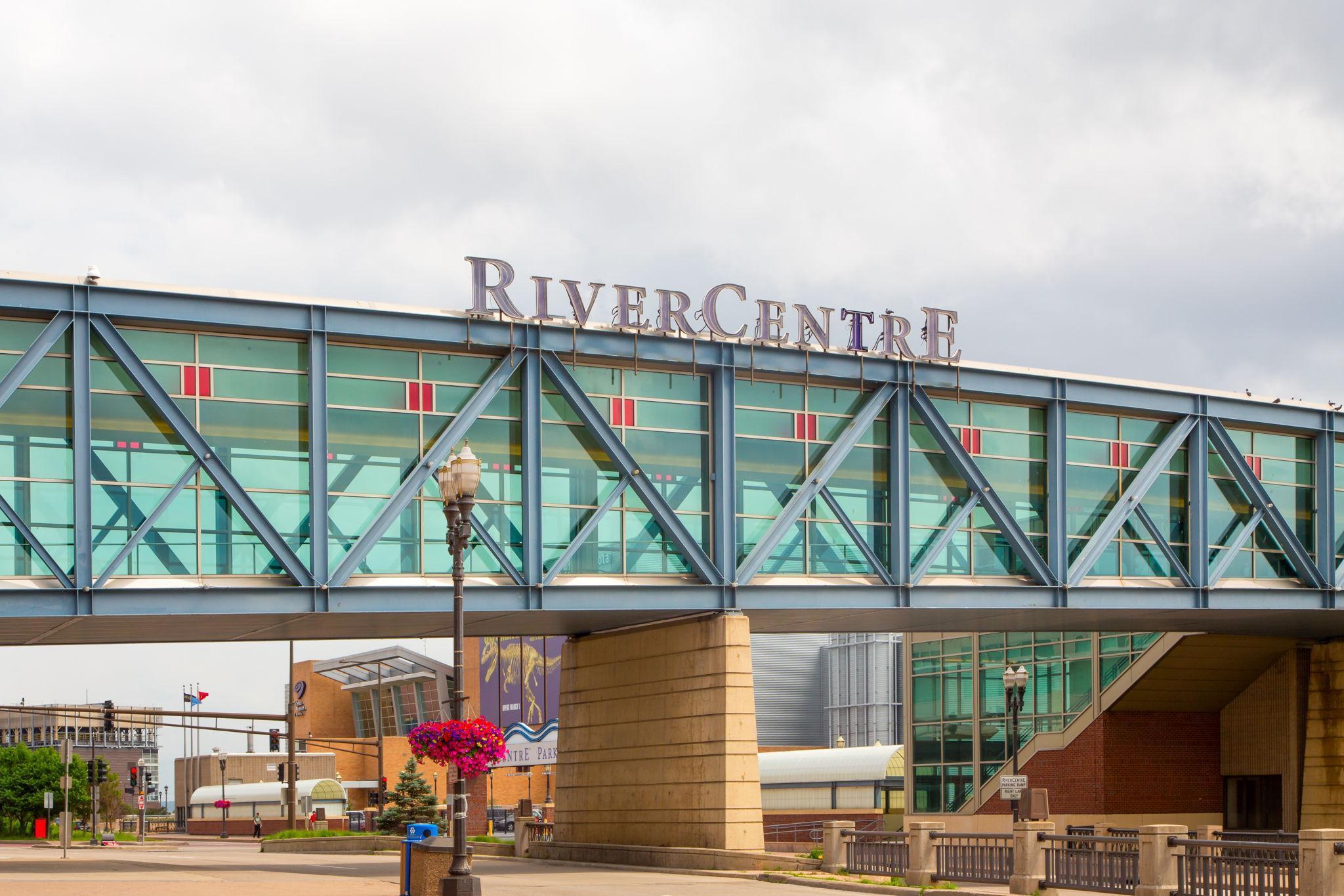 490 N Temperance Street Unit: 204