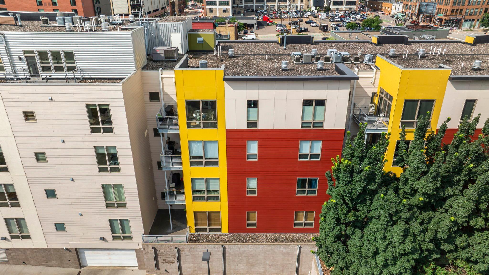 490 N Temperance Street Unit: 204