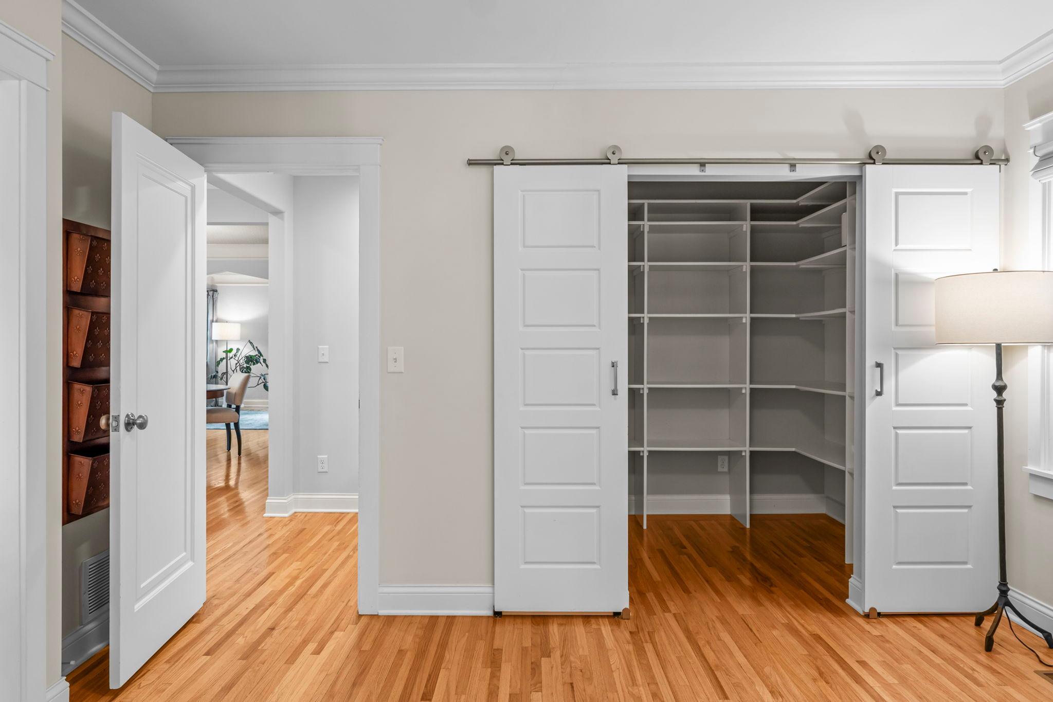 2123 Juno Avenue Unit: 1