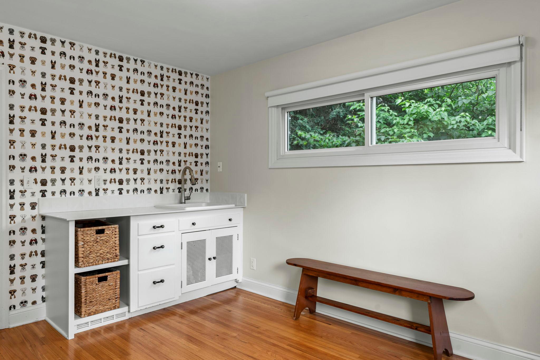 2123 Juno Avenue Unit: 1