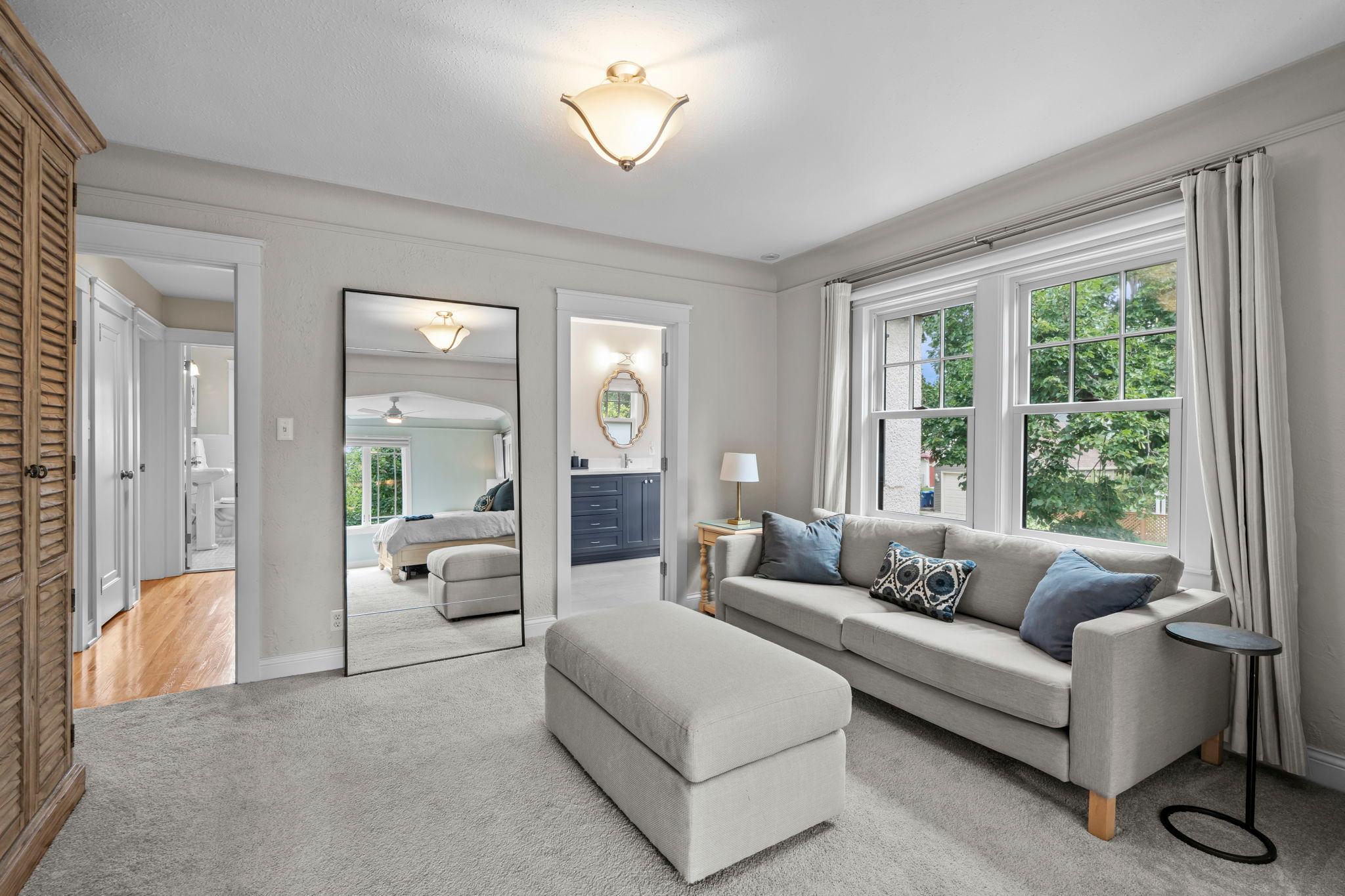 2123 Juno Avenue Unit: 1