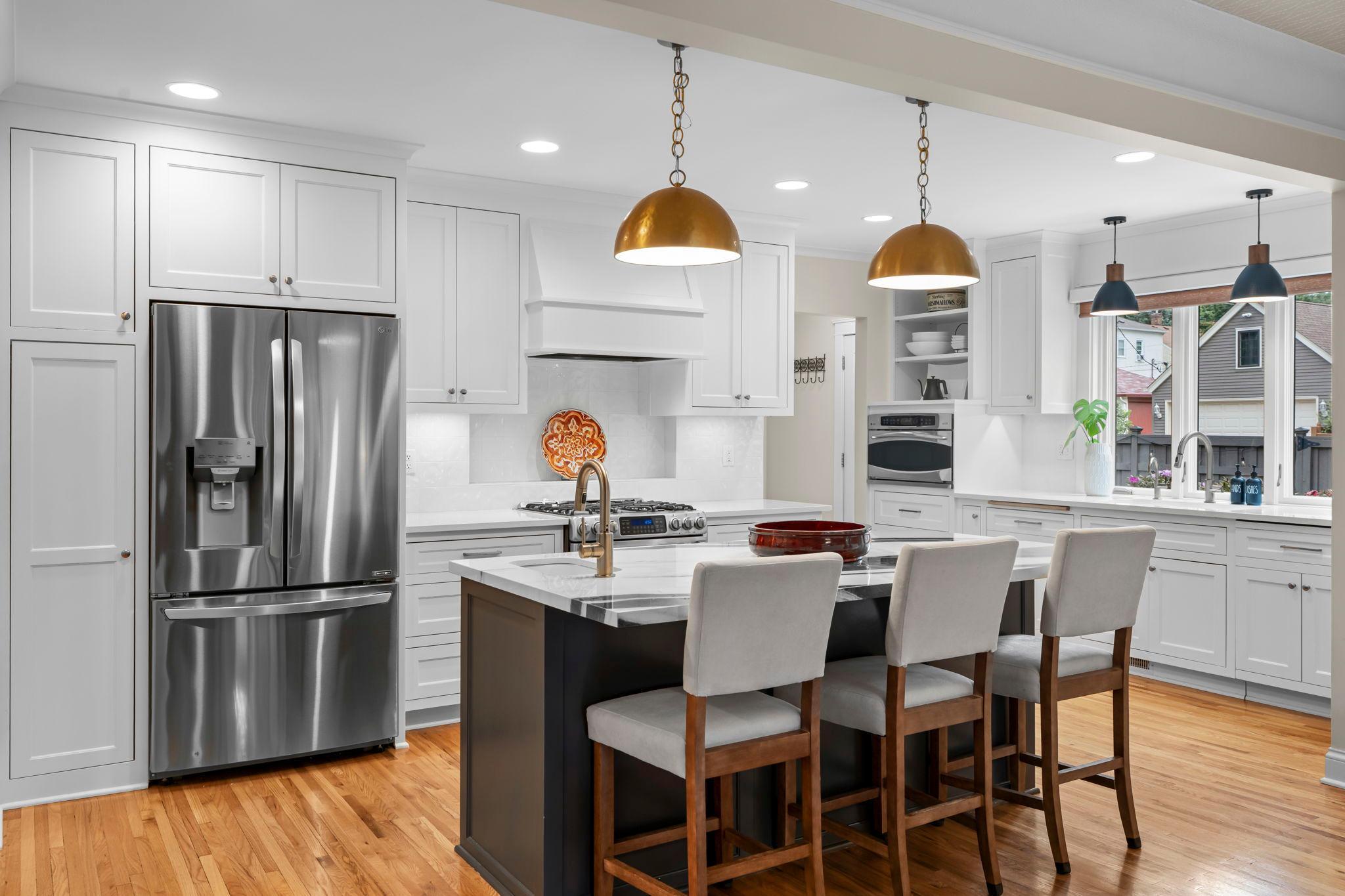2123 Juno Avenue Unit: 1