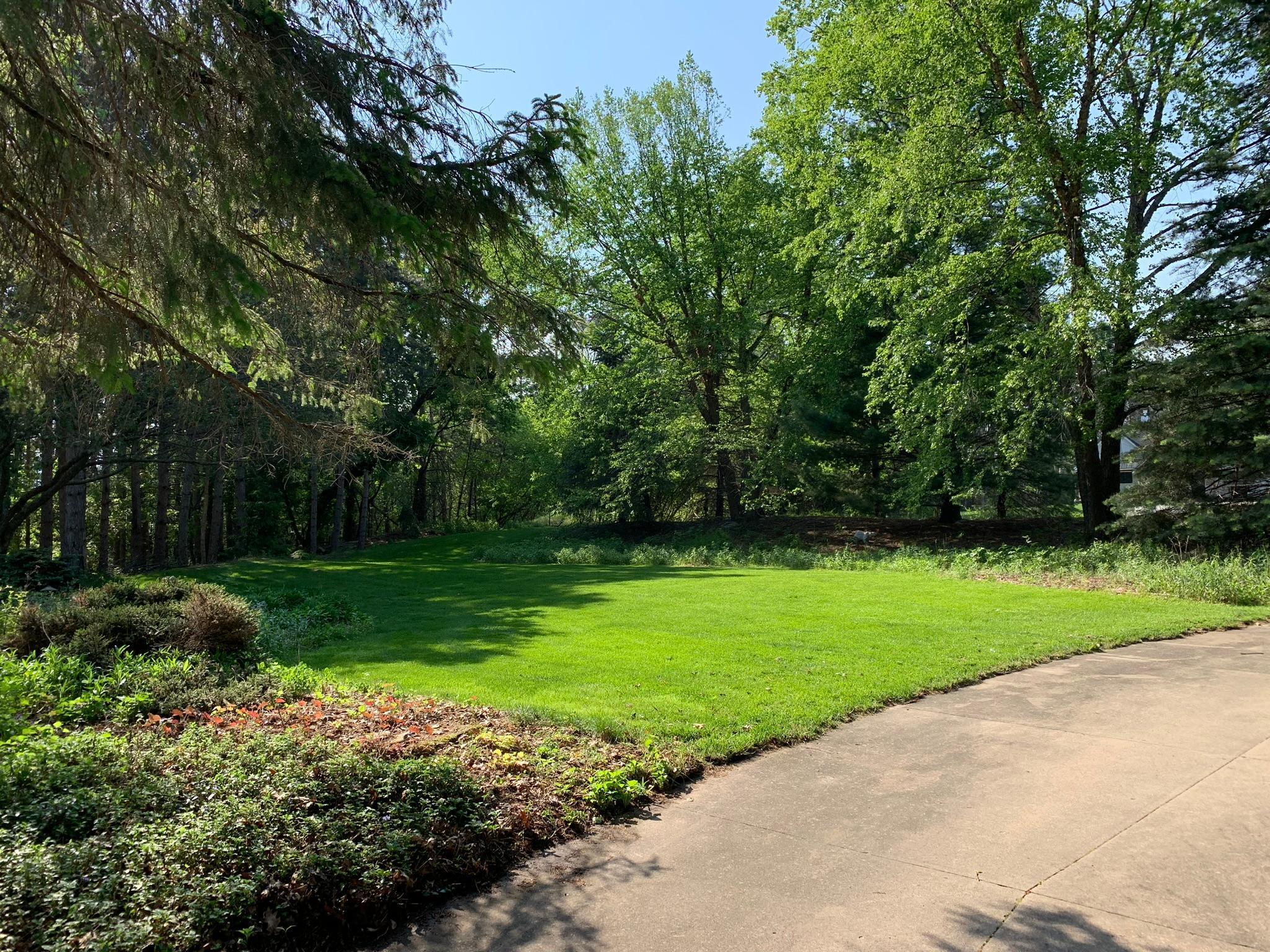 8917 Joliet Avenue N