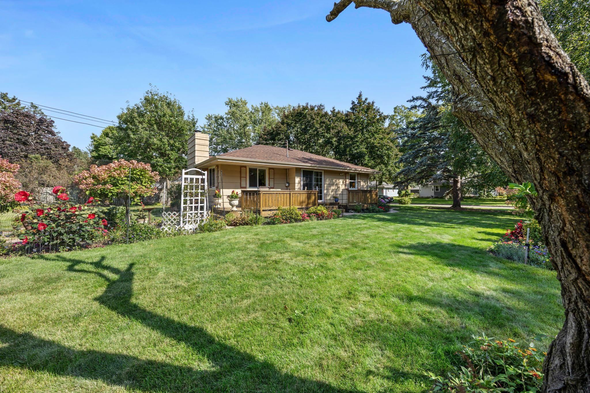 1031 Ryan Avenue W