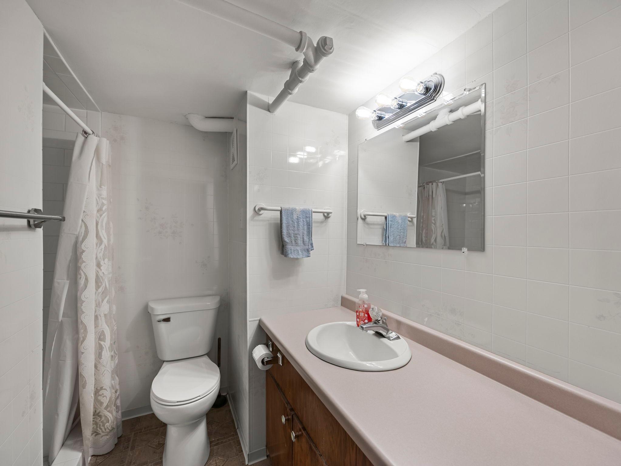 6310 Jackson Street NE