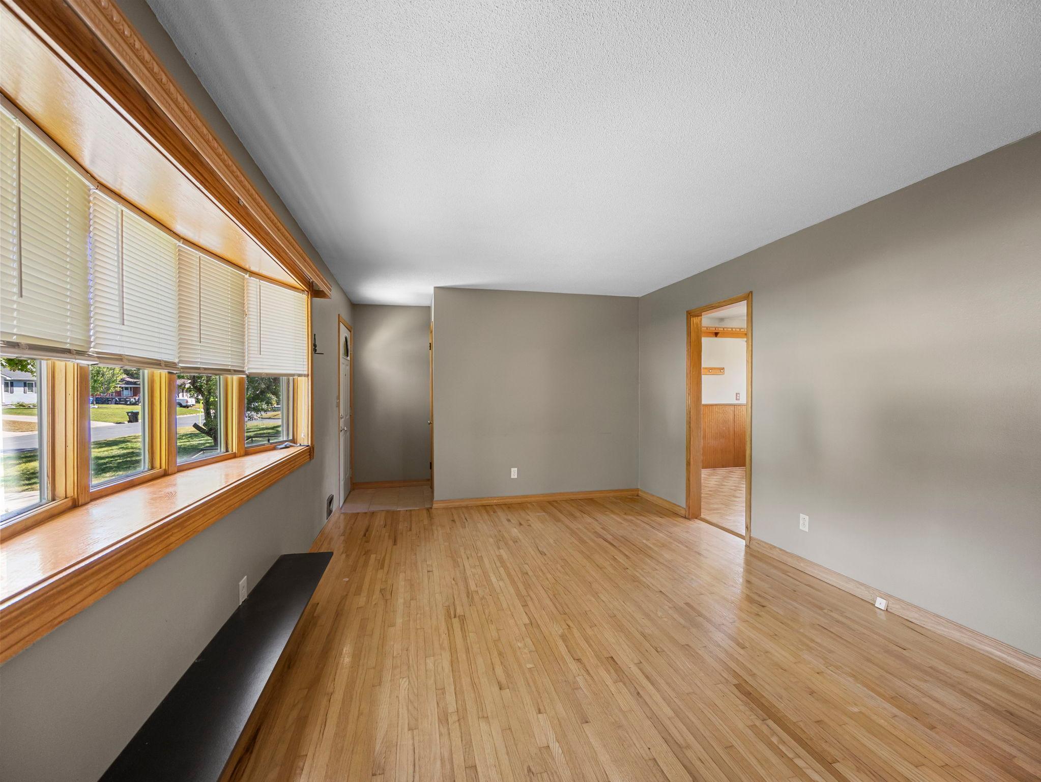 6310 Jackson Street NE