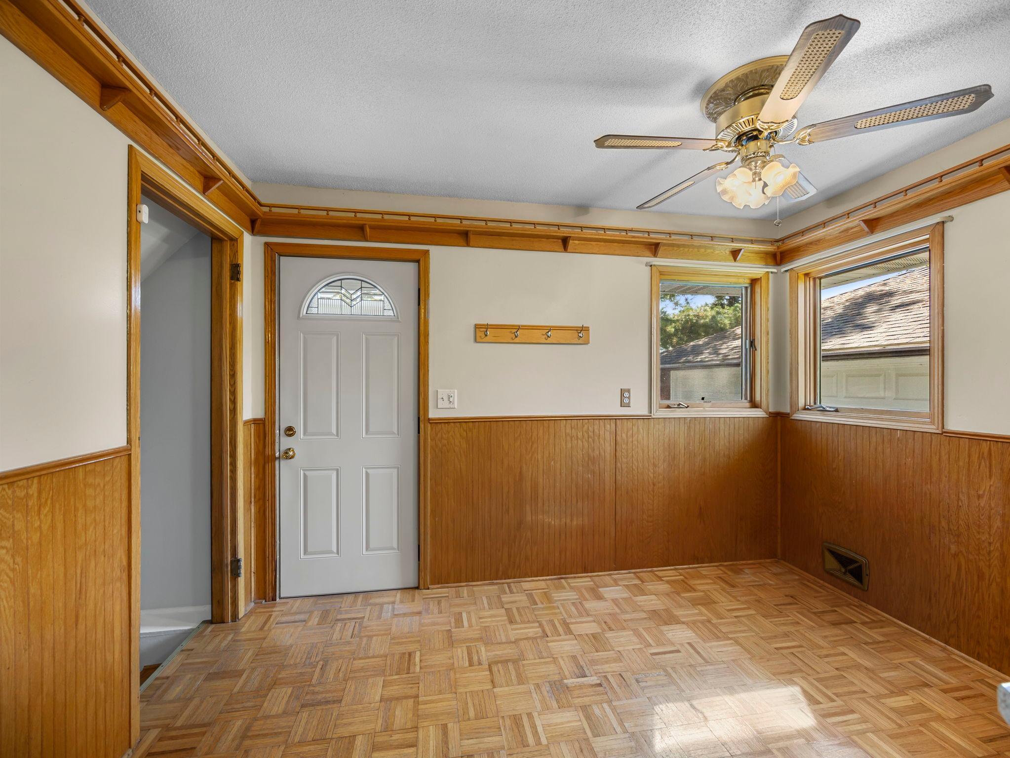 6310 Jackson Street NE