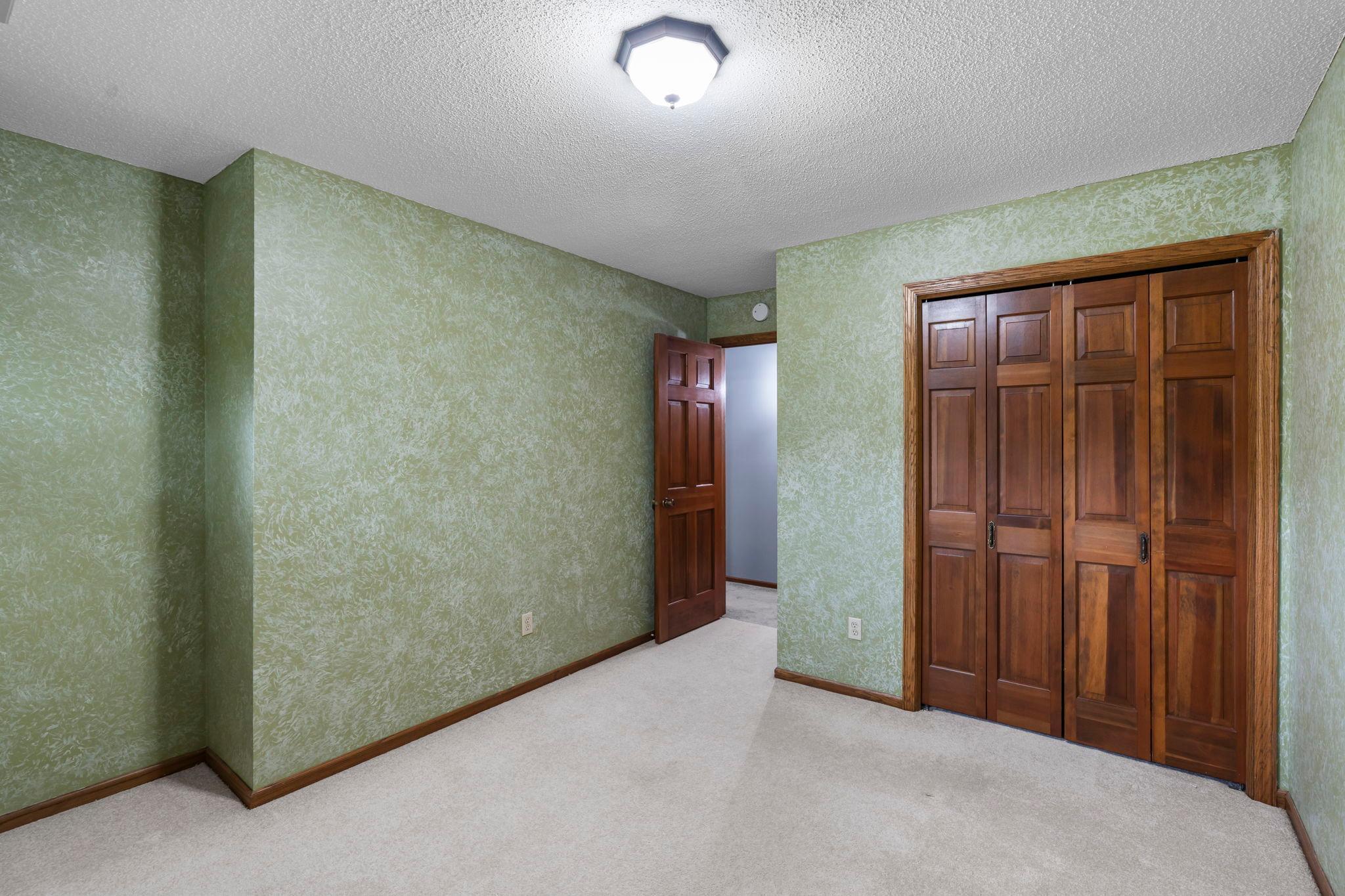 2360 Apache Court