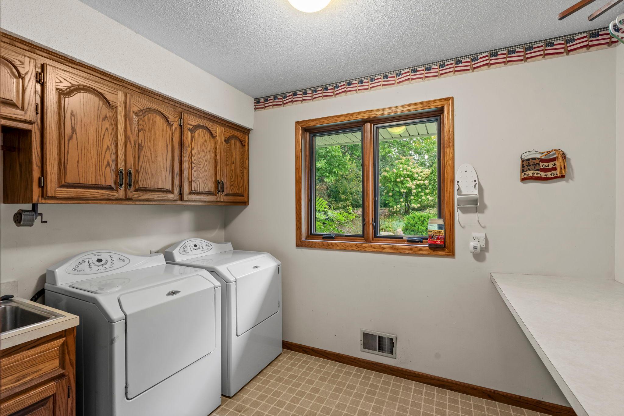 2360 Apache Court