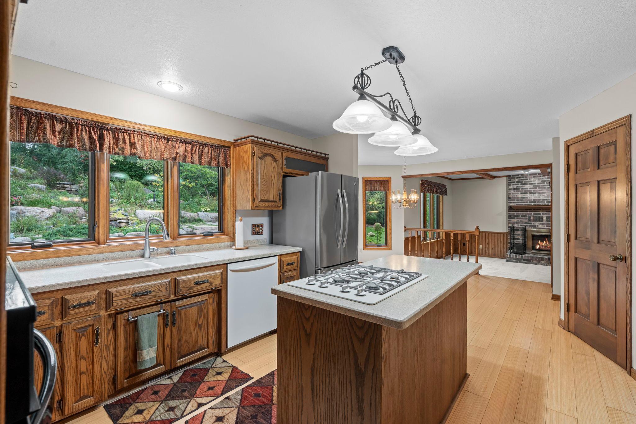 2360 Apache Court