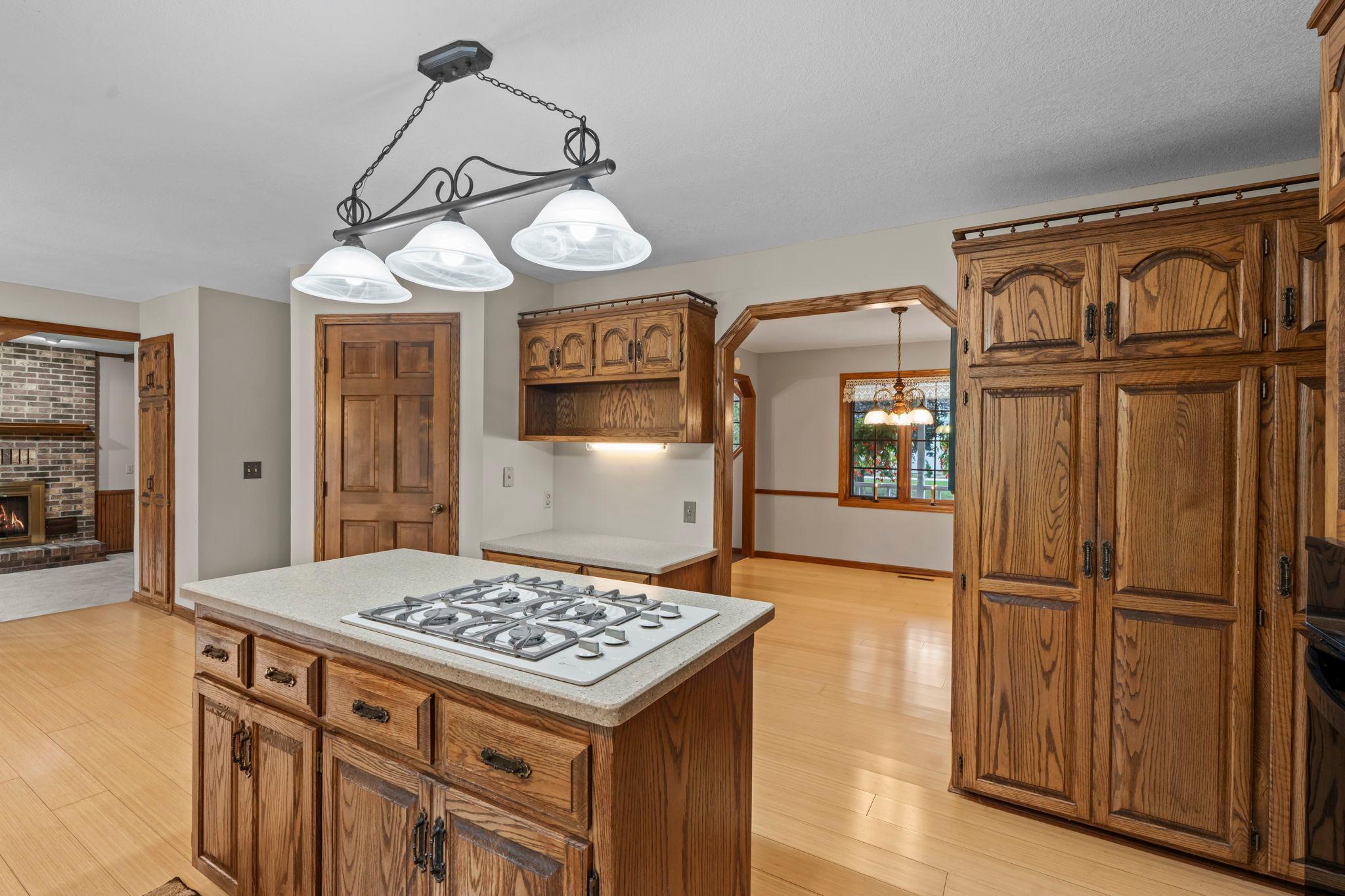 2360 Apache Court