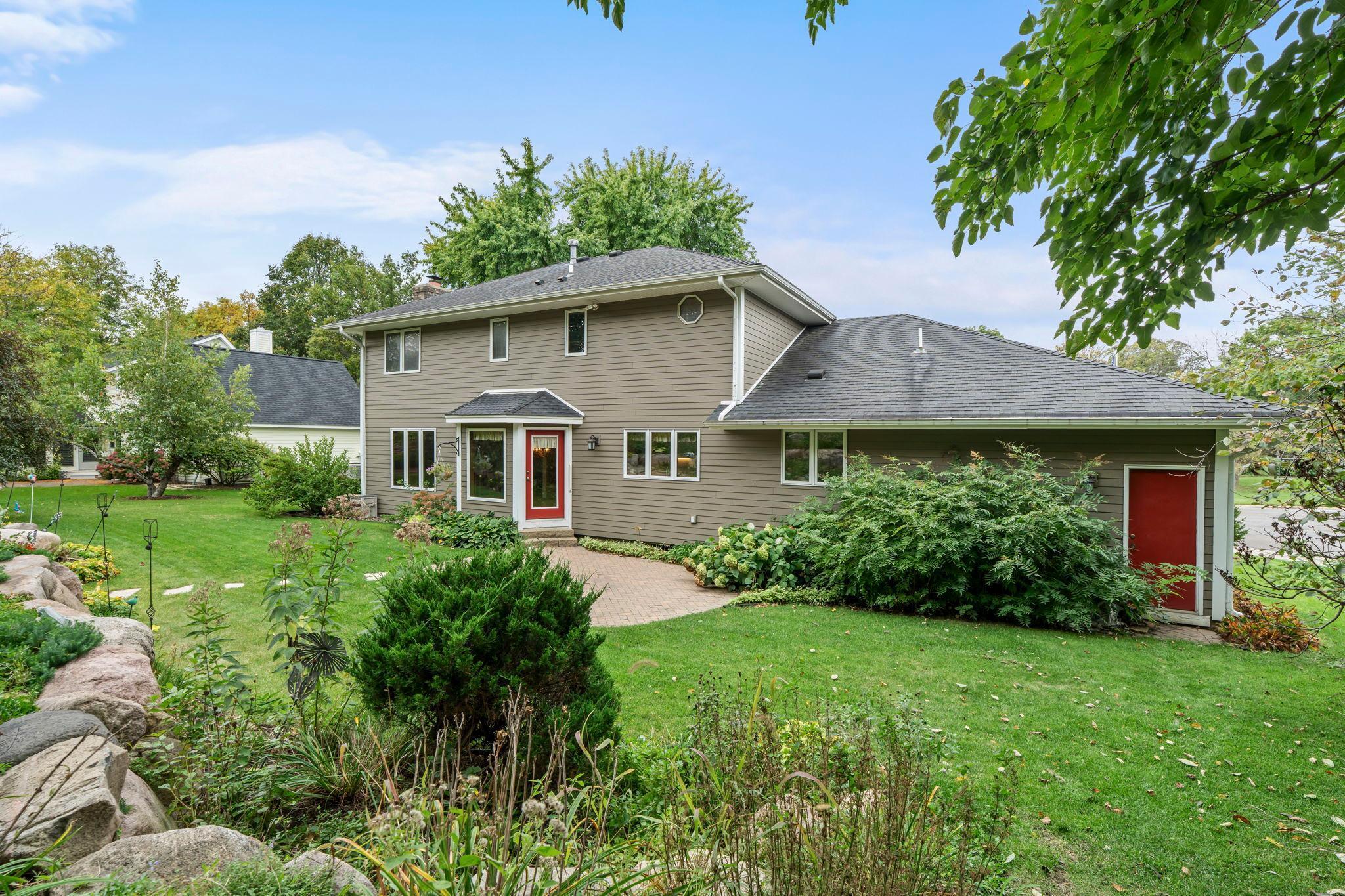 2360 Apache Court