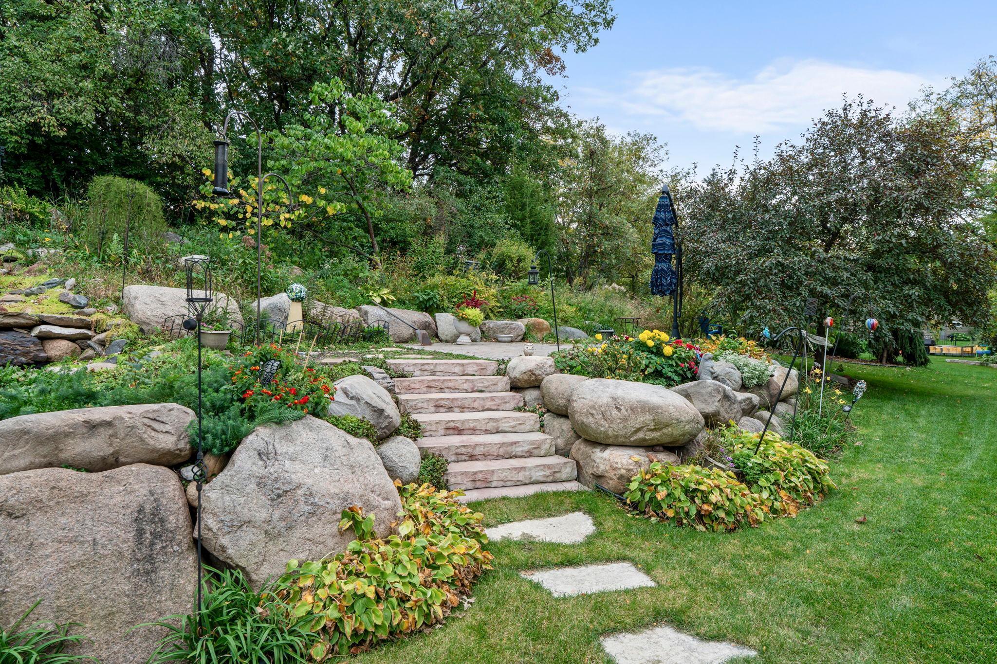 2360 Apache Court