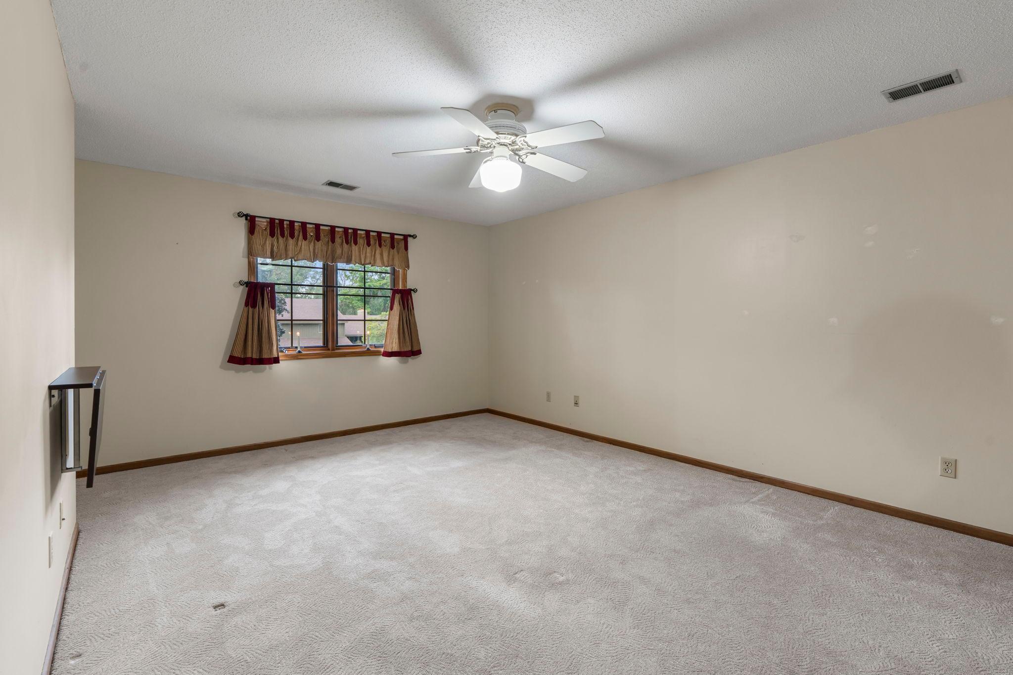 2360 Apache Court