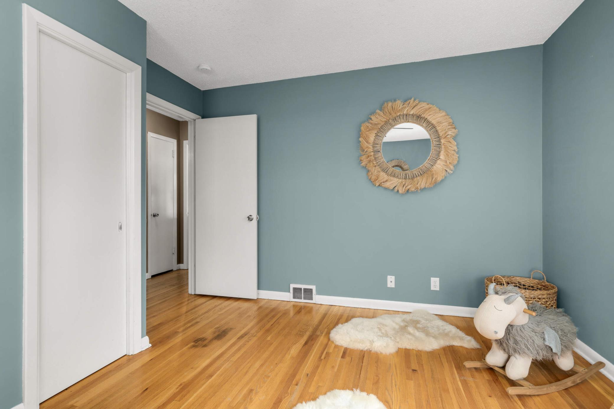 1611 Oregon Avenue S