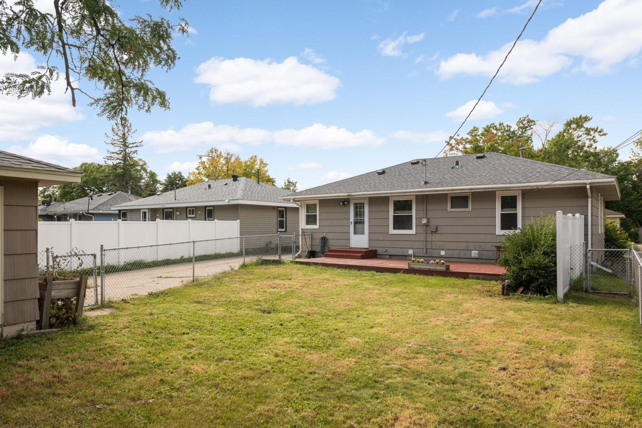 1611 Oregon Avenue S