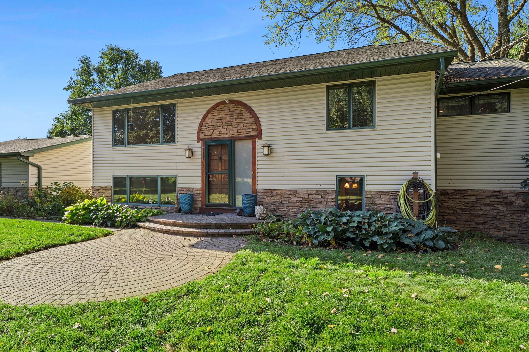 7645 Military Road