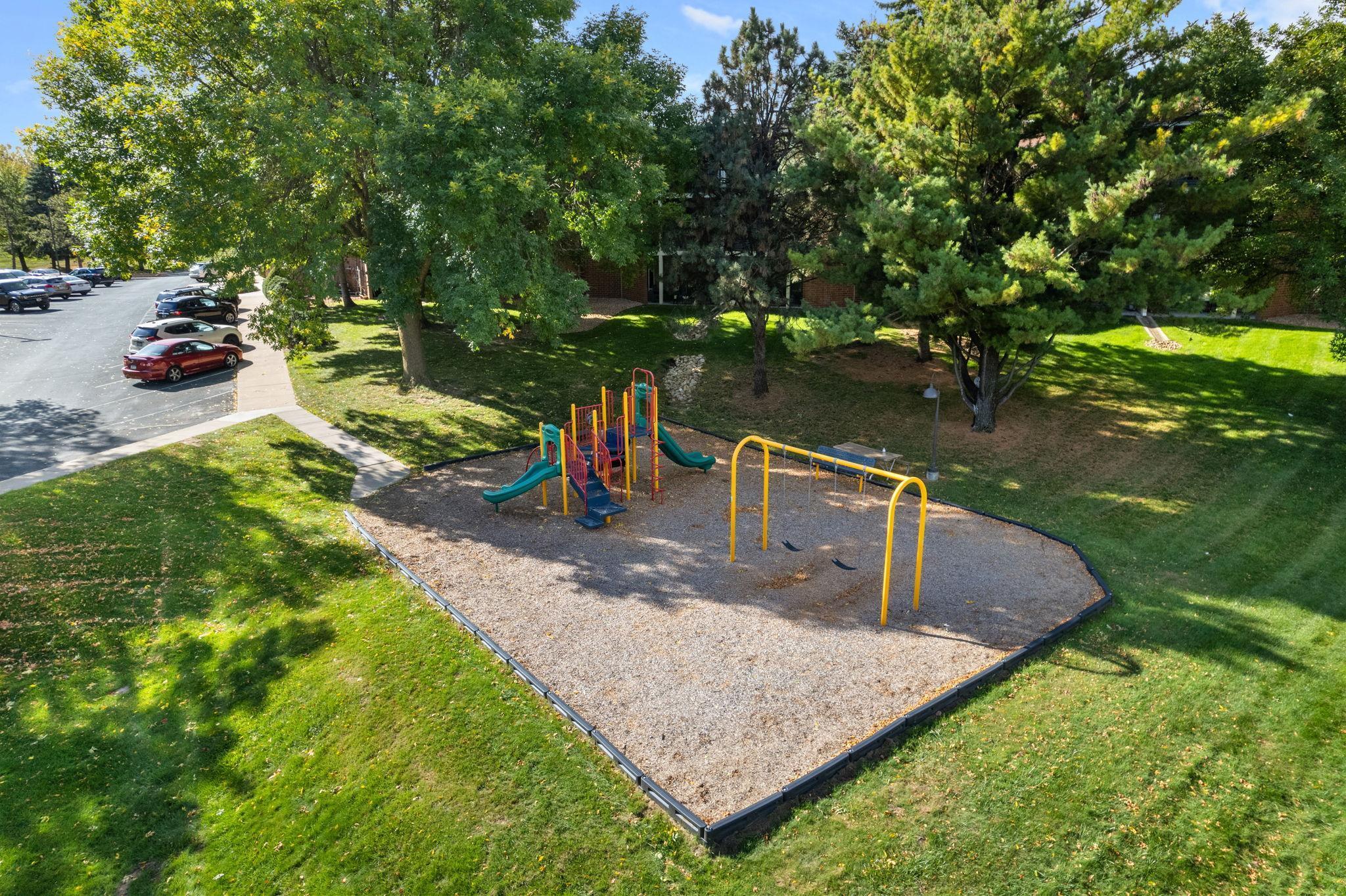 1700 Four Oaks Road Unit: 118