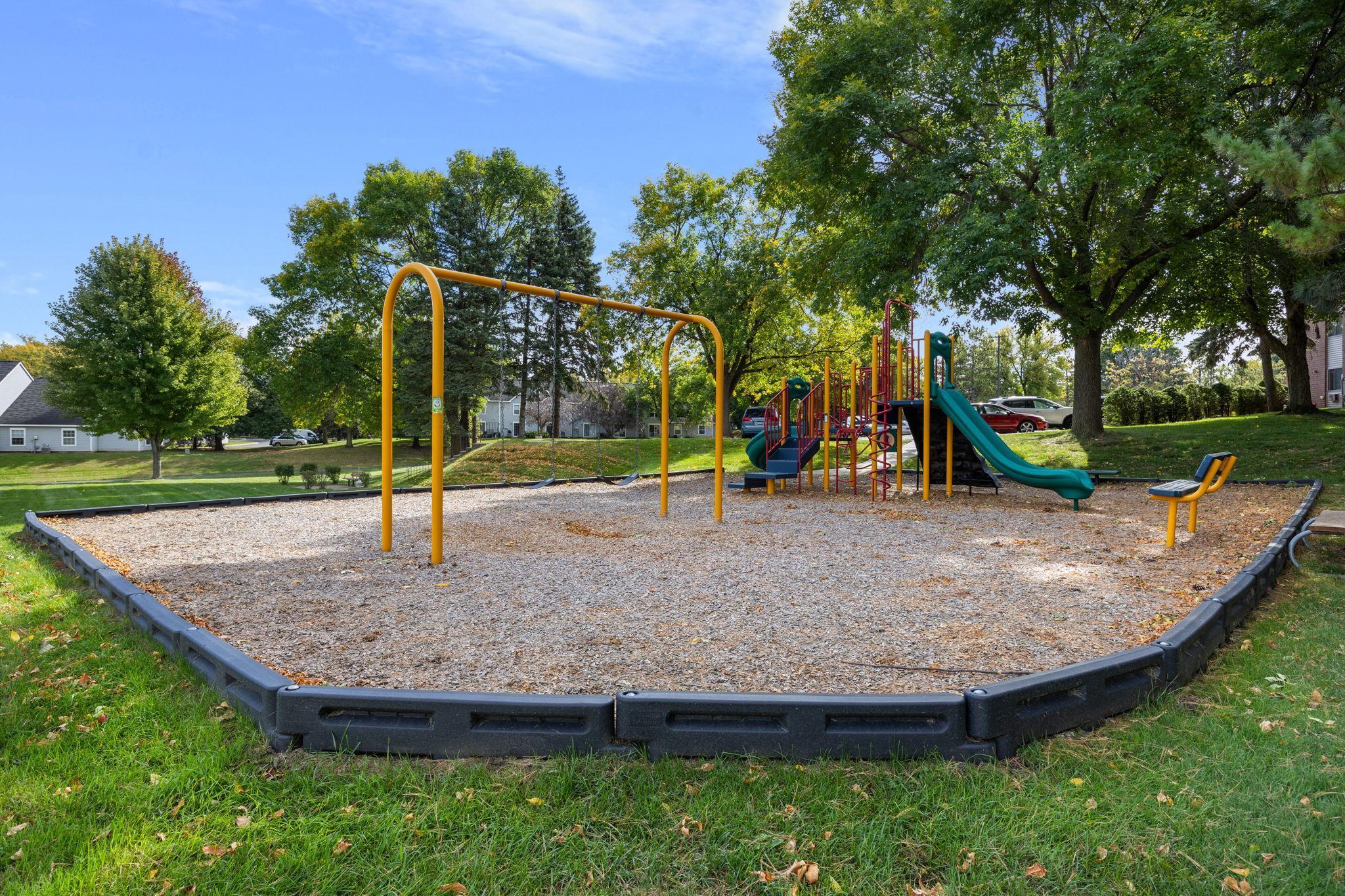 1700 Four Oaks Road Unit: 118