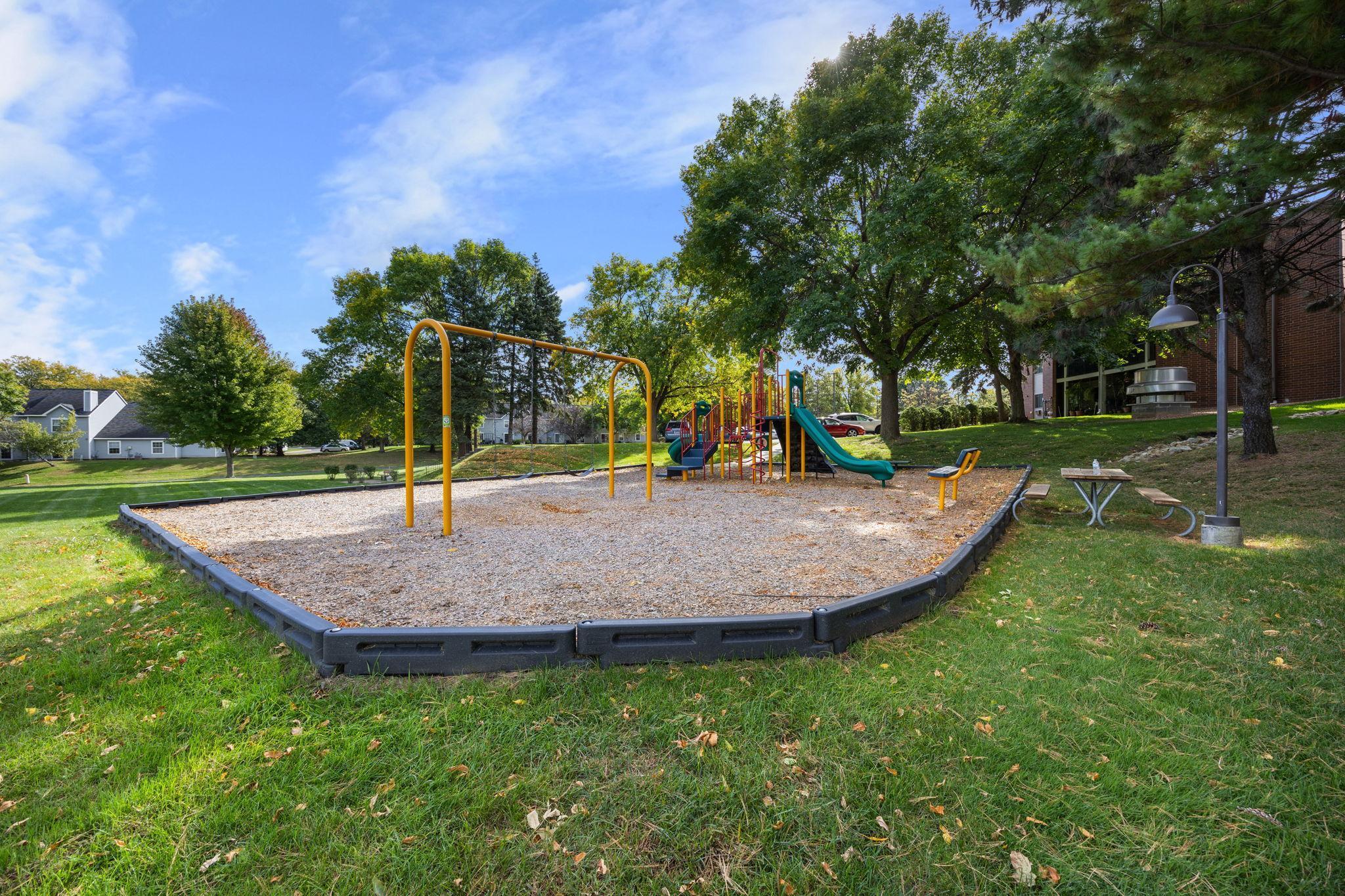 1700 Four Oaks Road Unit: 118