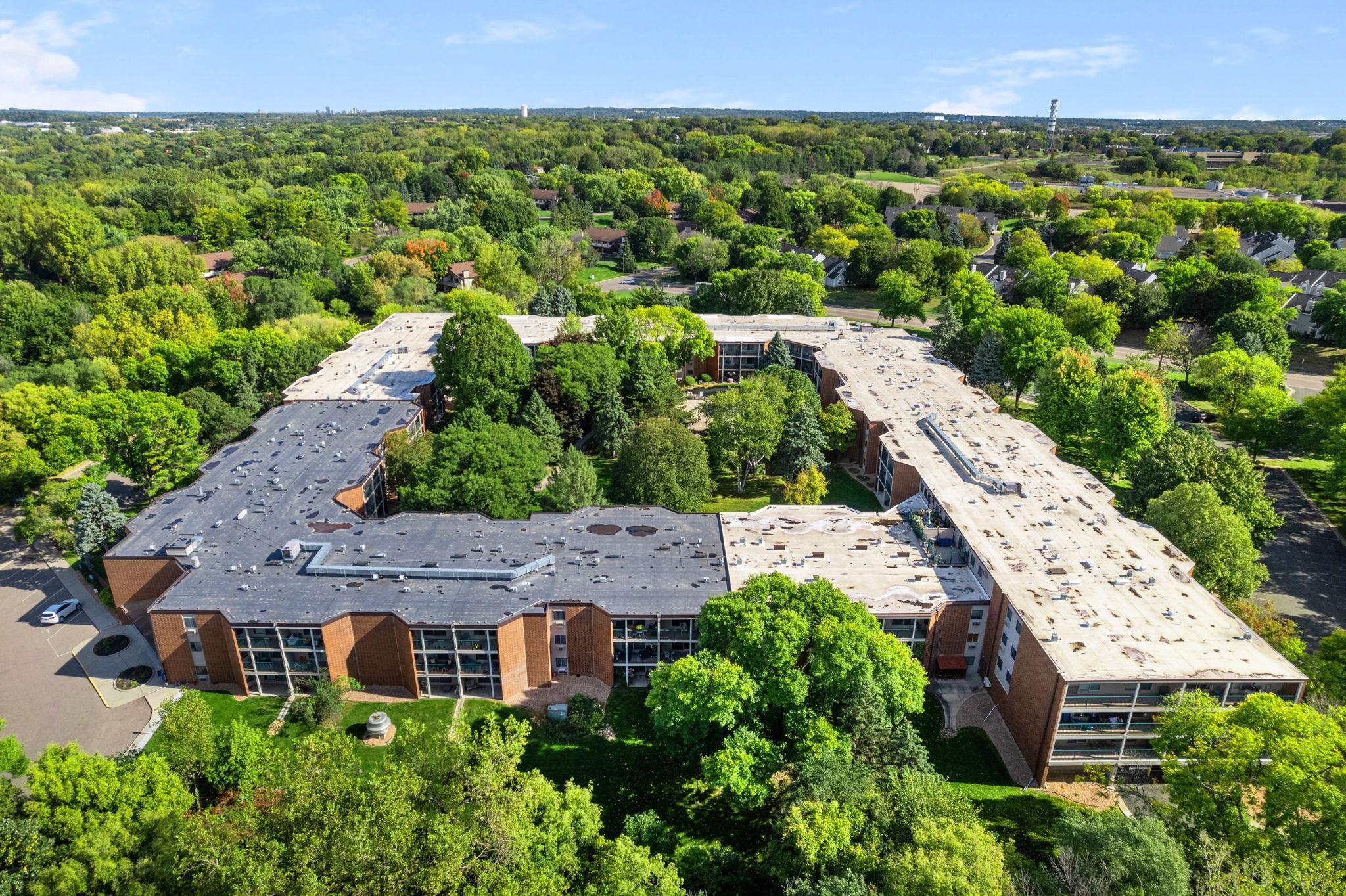 1700 Four Oaks Road Unit: 118