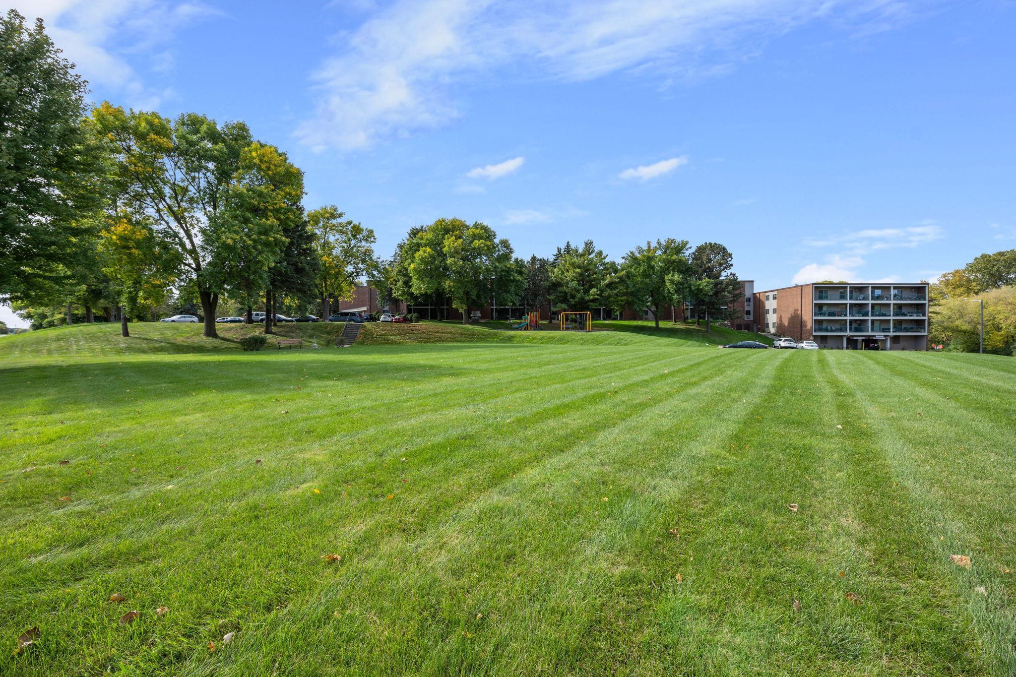 1700 Four Oaks Road Unit: 118