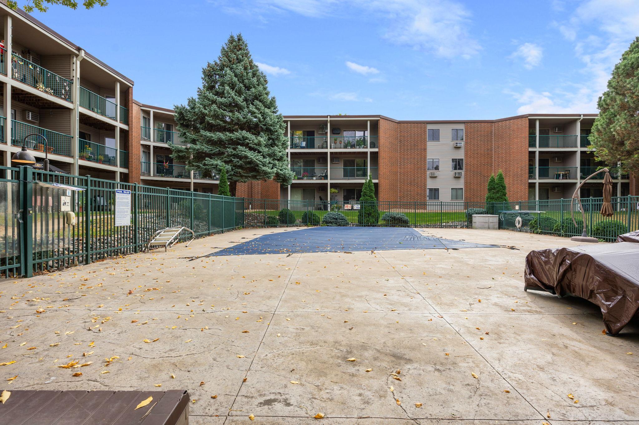 1700 Four Oaks Road Unit: 118