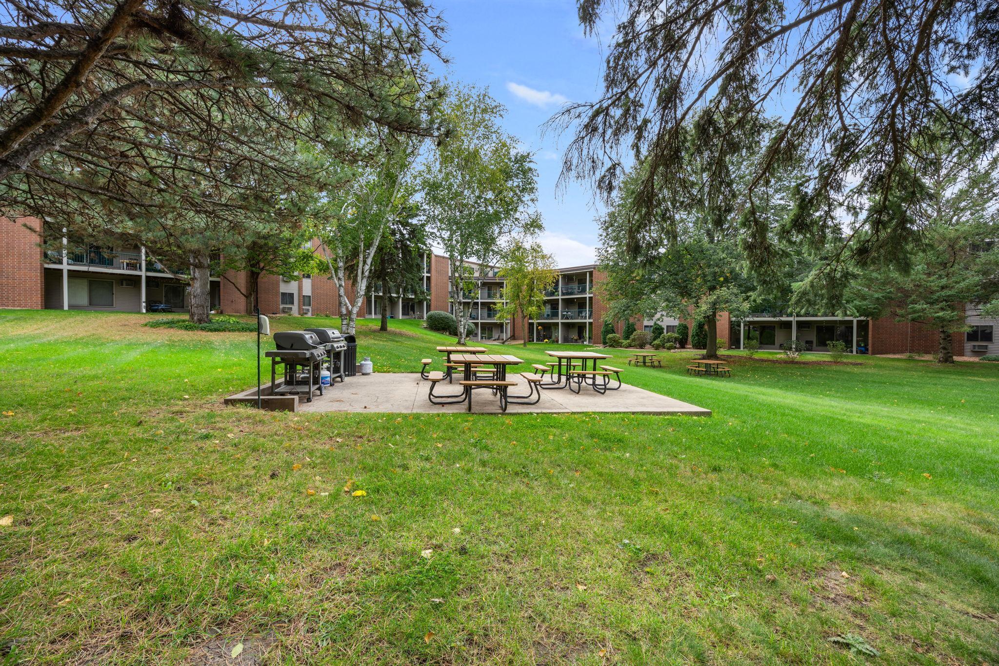 1700 Four Oaks Road Unit: 118