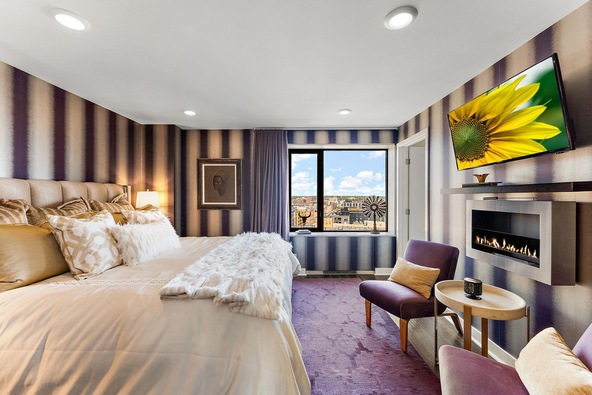 15 S 1st Street Unit: A1502