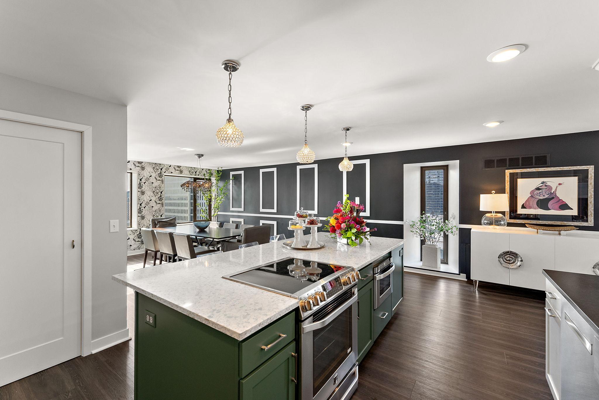 15 S 1st Street Unit: A1502