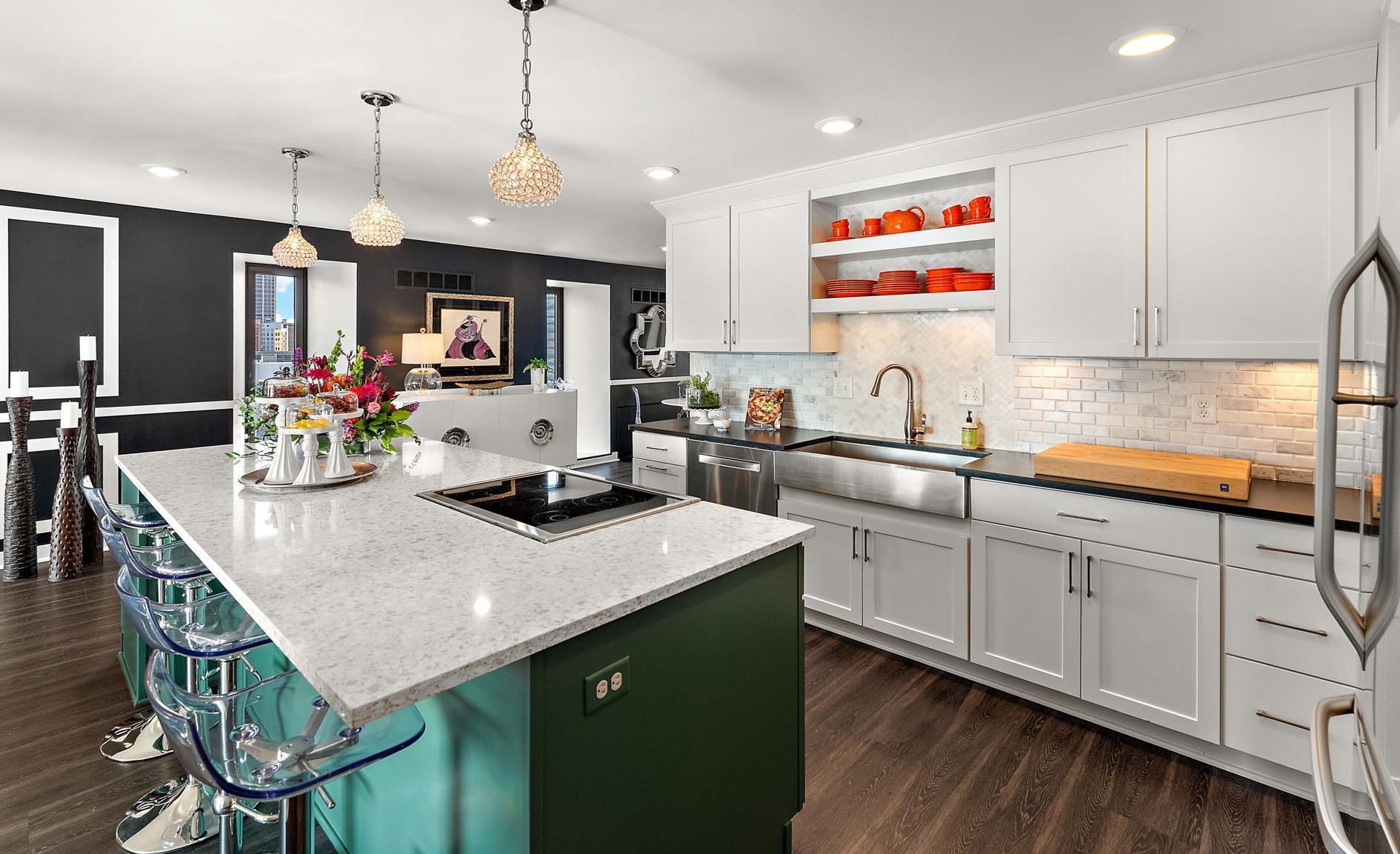 15 S 1st Street Unit: A1502