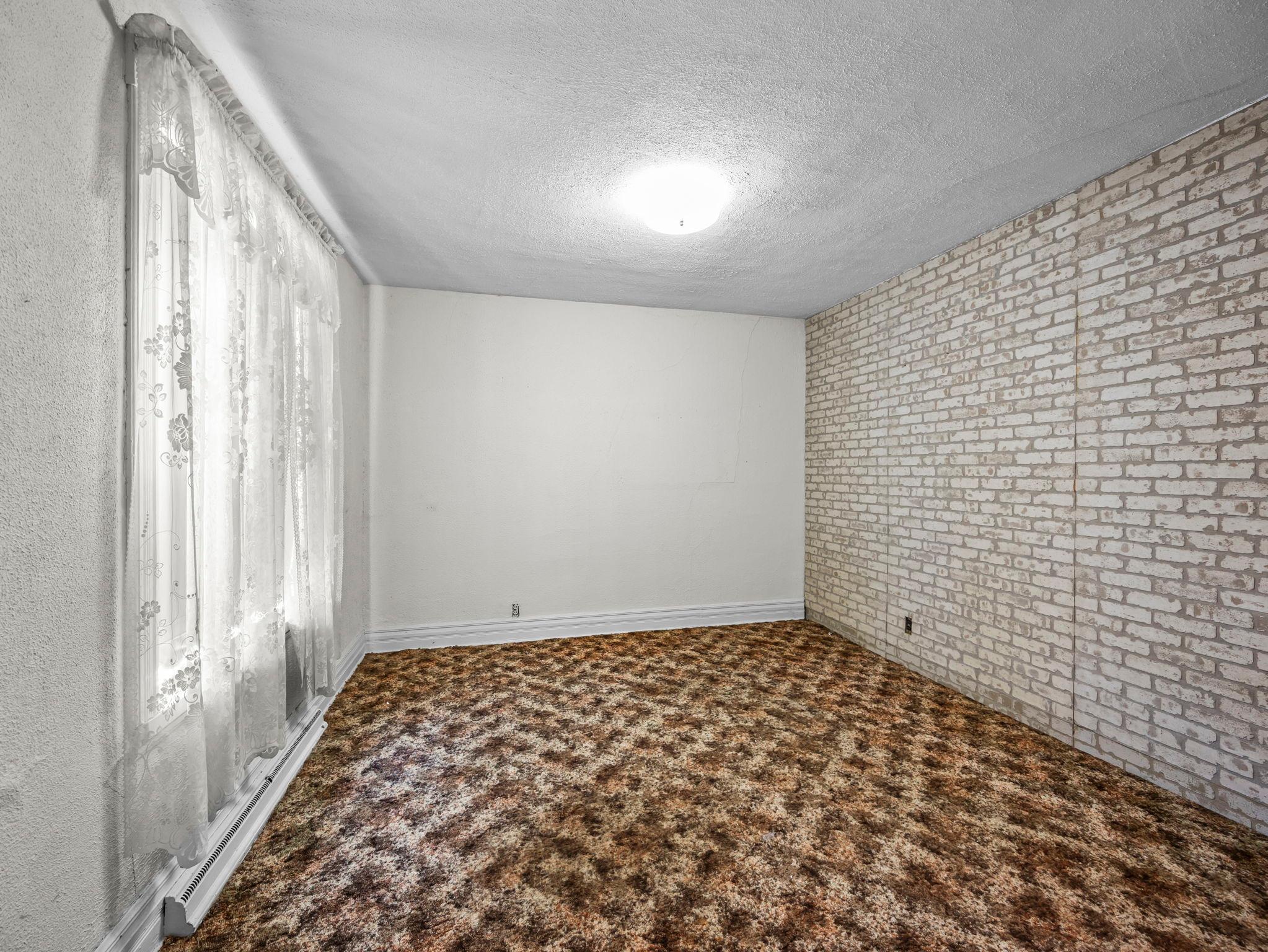 721 California Avenue E