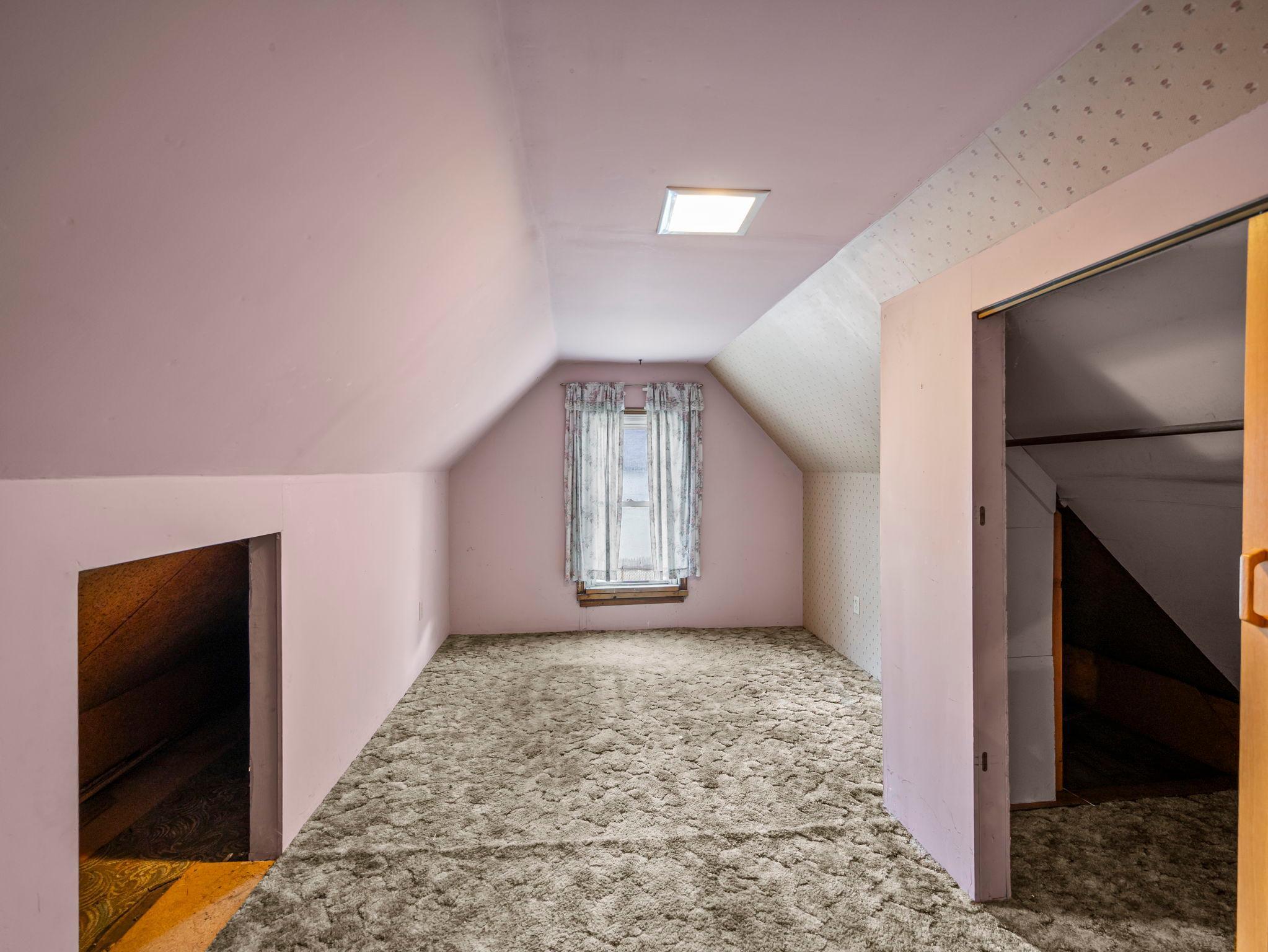 721 California Avenue E