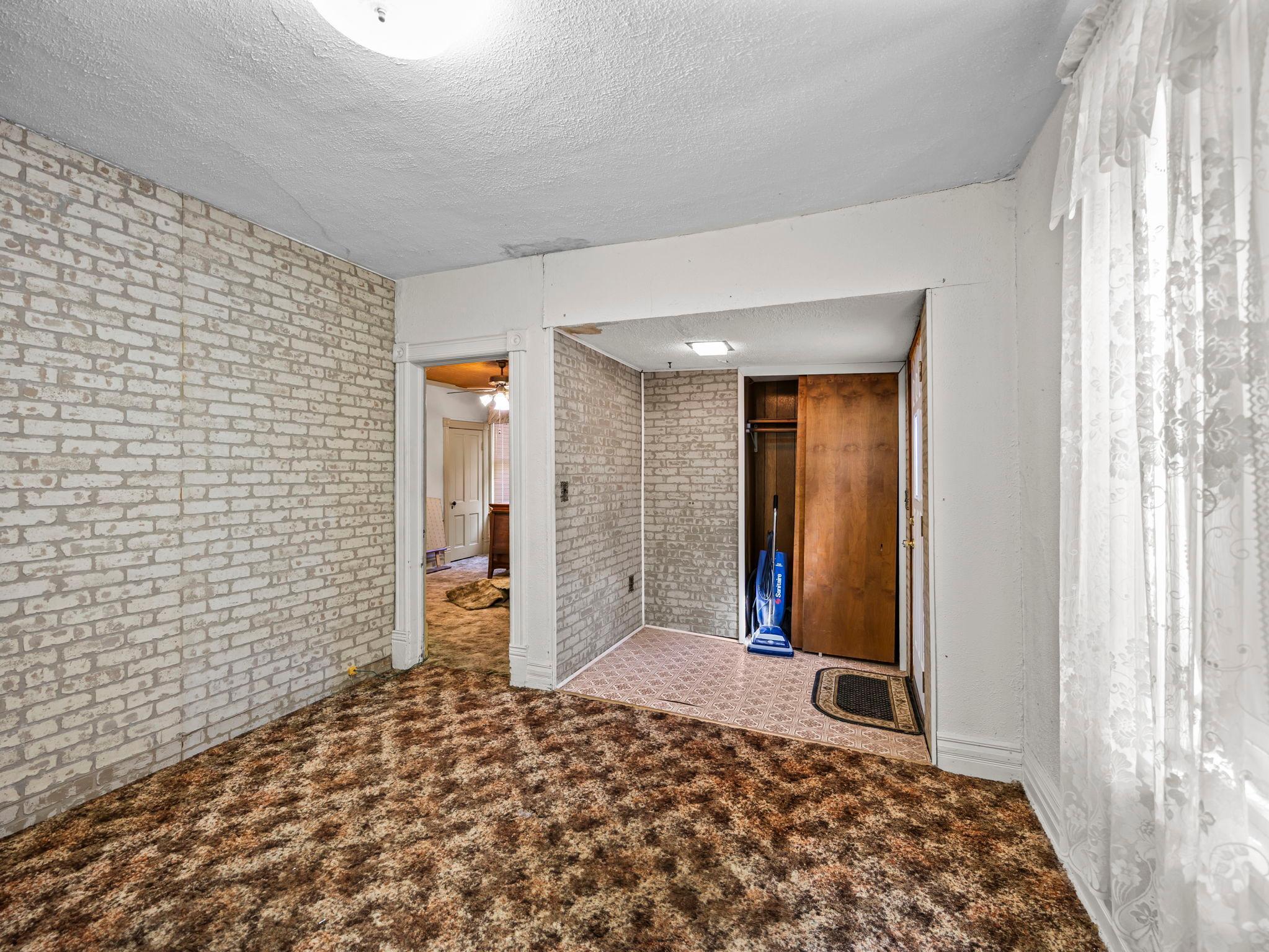 721 California Avenue E